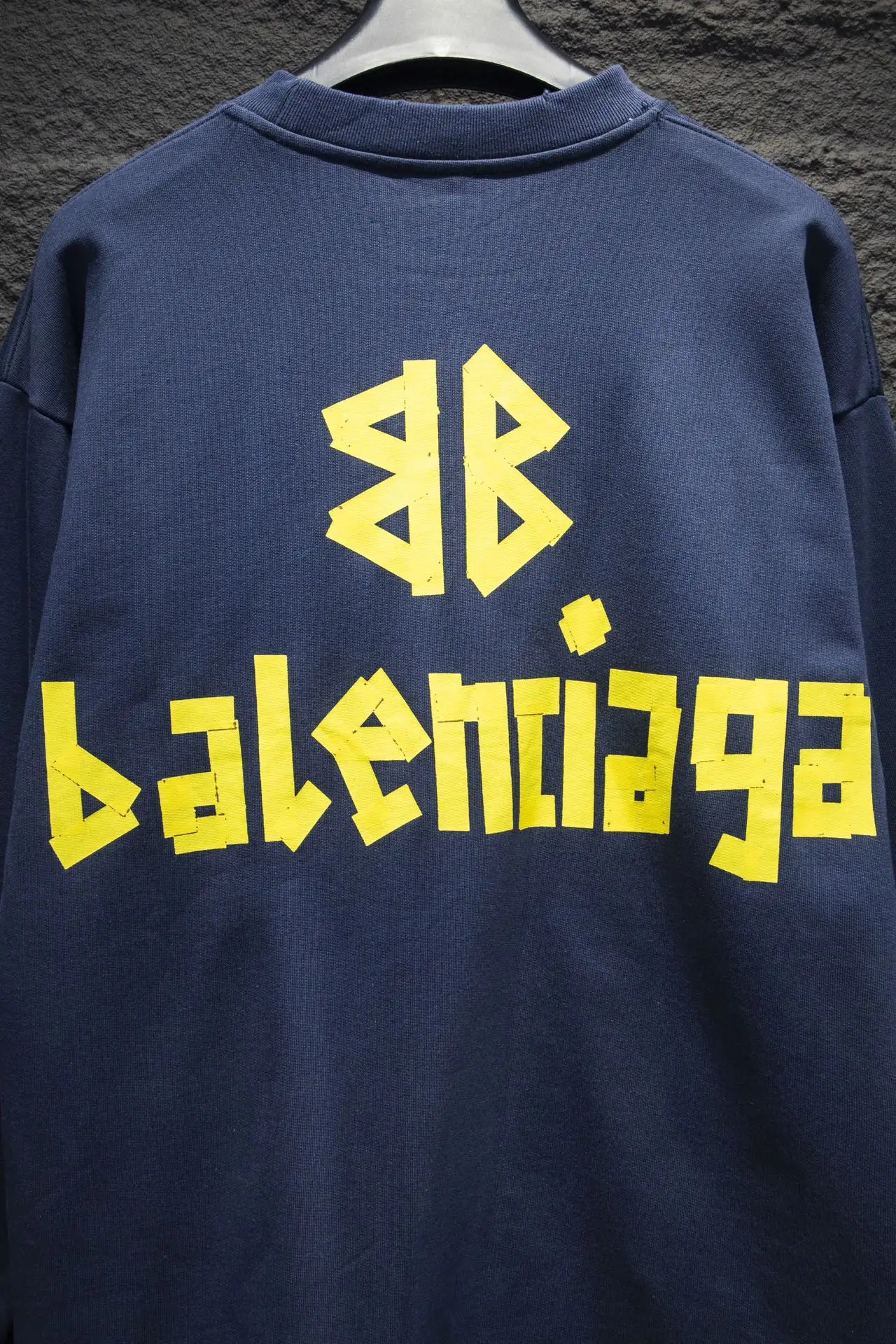 Tape Logo Distressed Oversized Sweatshirt D16522997 — view 6