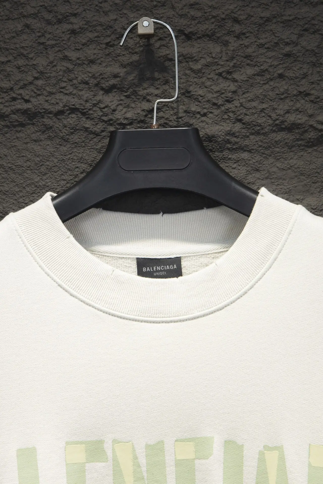 Logo Tape Distressed Crew-Neck Sweatshirt D16522999 — view 3