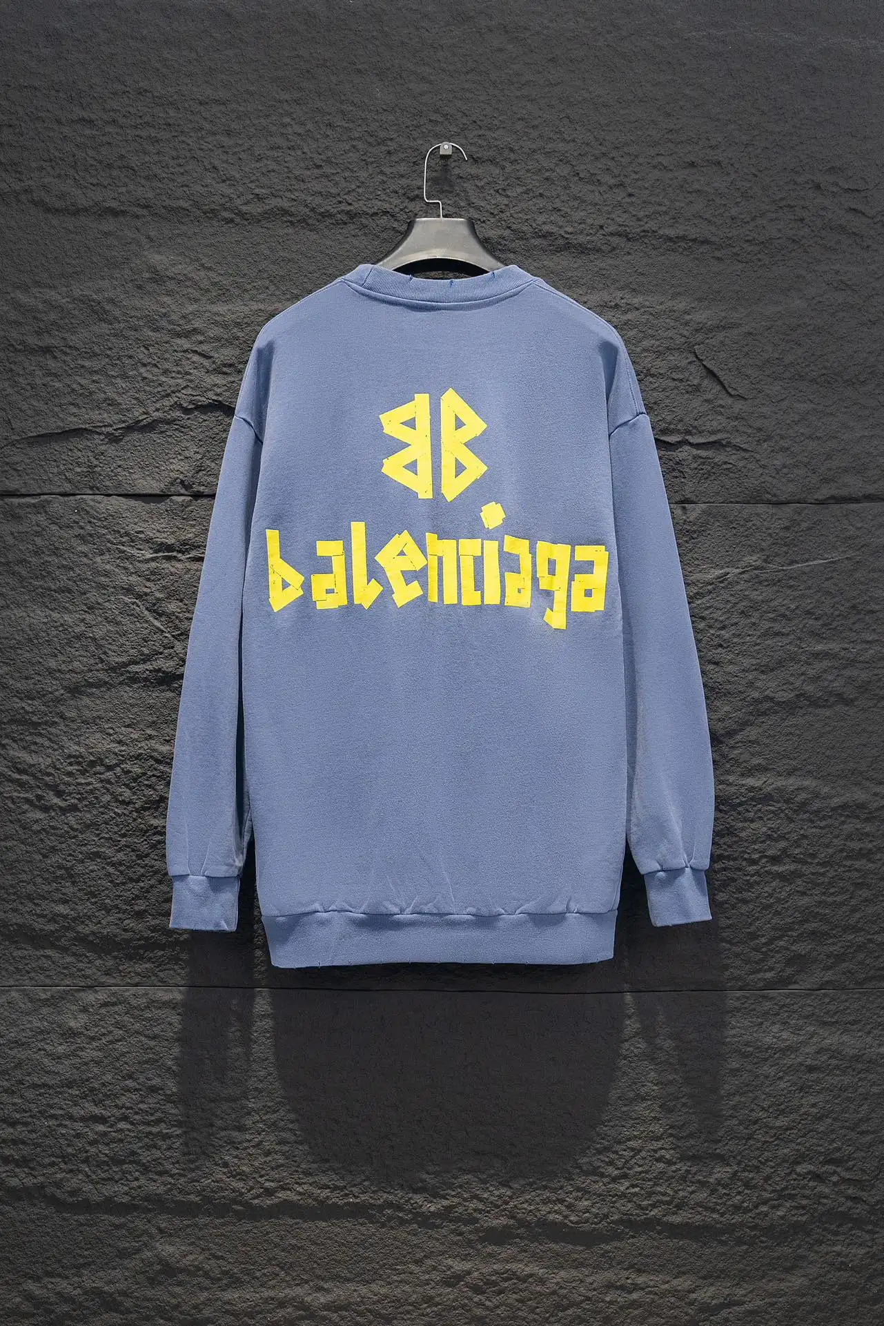 Tape Logo Distressed Oversized Sweatshirt D16522995 — view 2