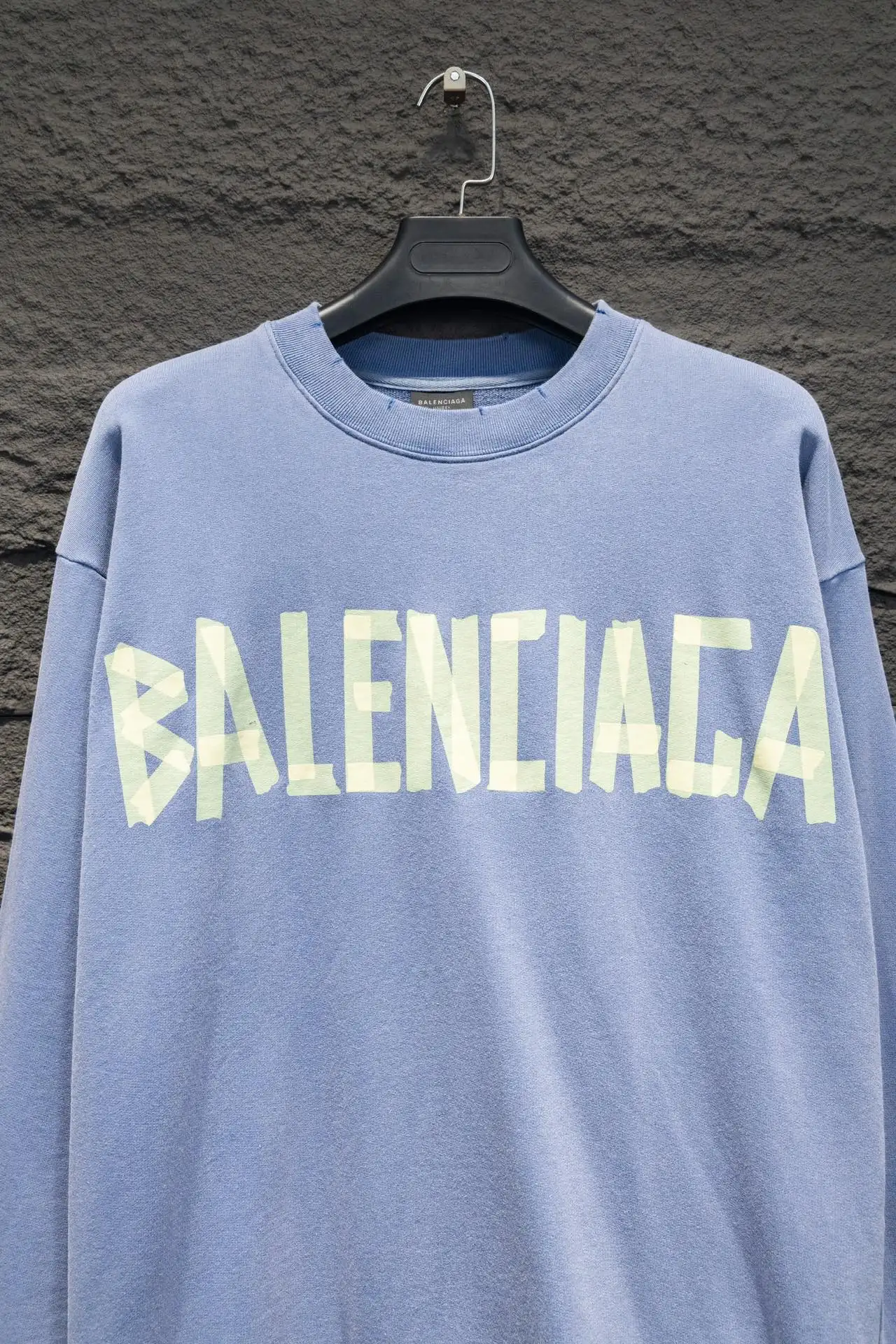 Tape Logo Distressed Oversized Sweatshirt D16522995 — view 4