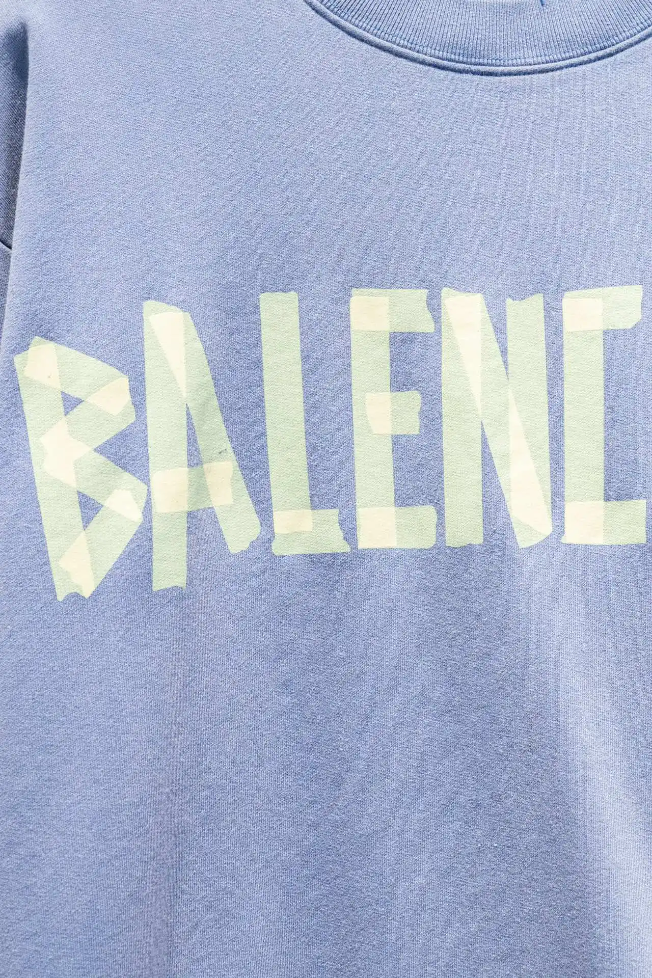 Tape Logo Distressed Oversized Sweatshirt D16522995 — view 5