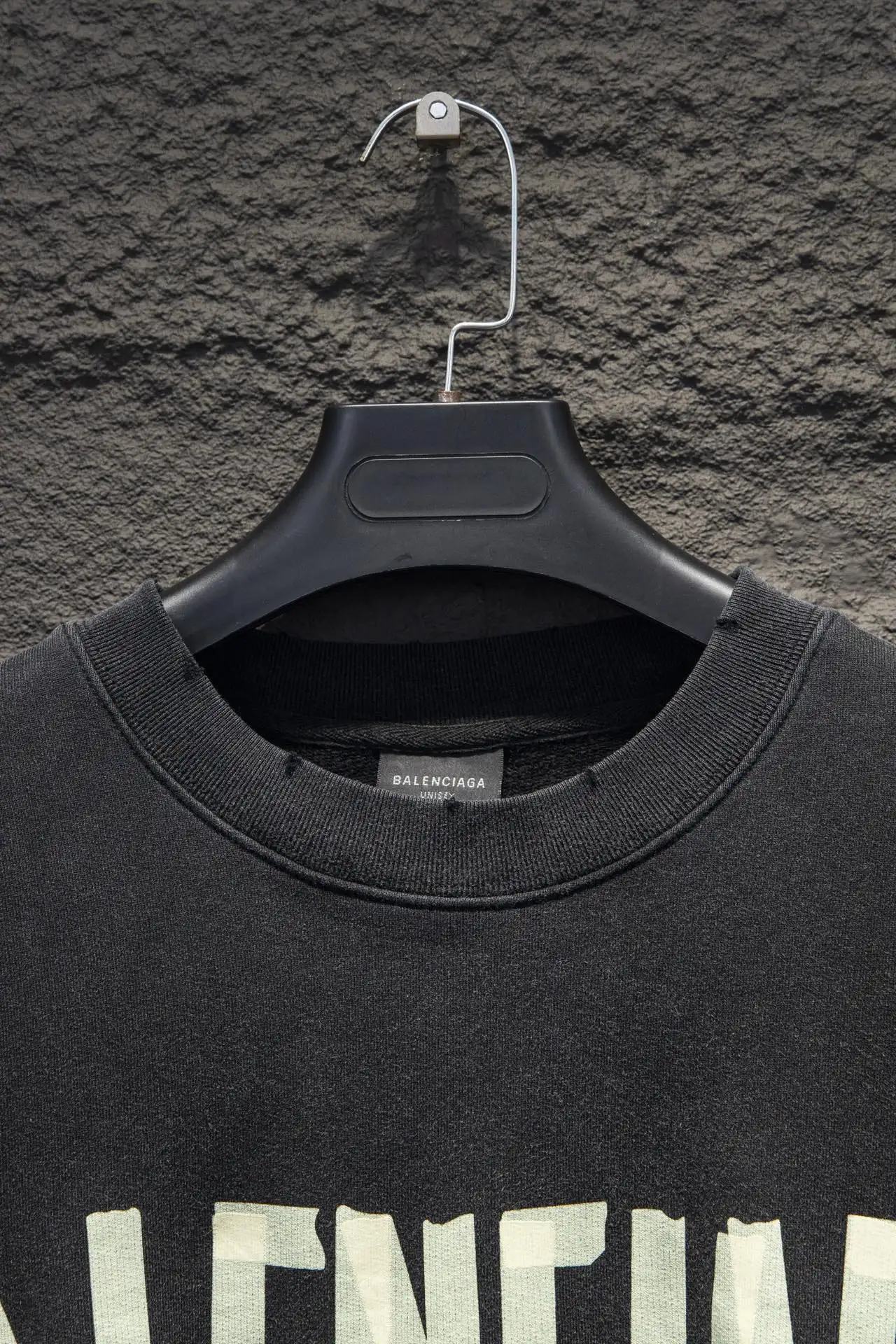 Tape Logo Distressed Oversized Sweatshirt D16522994 — view 3