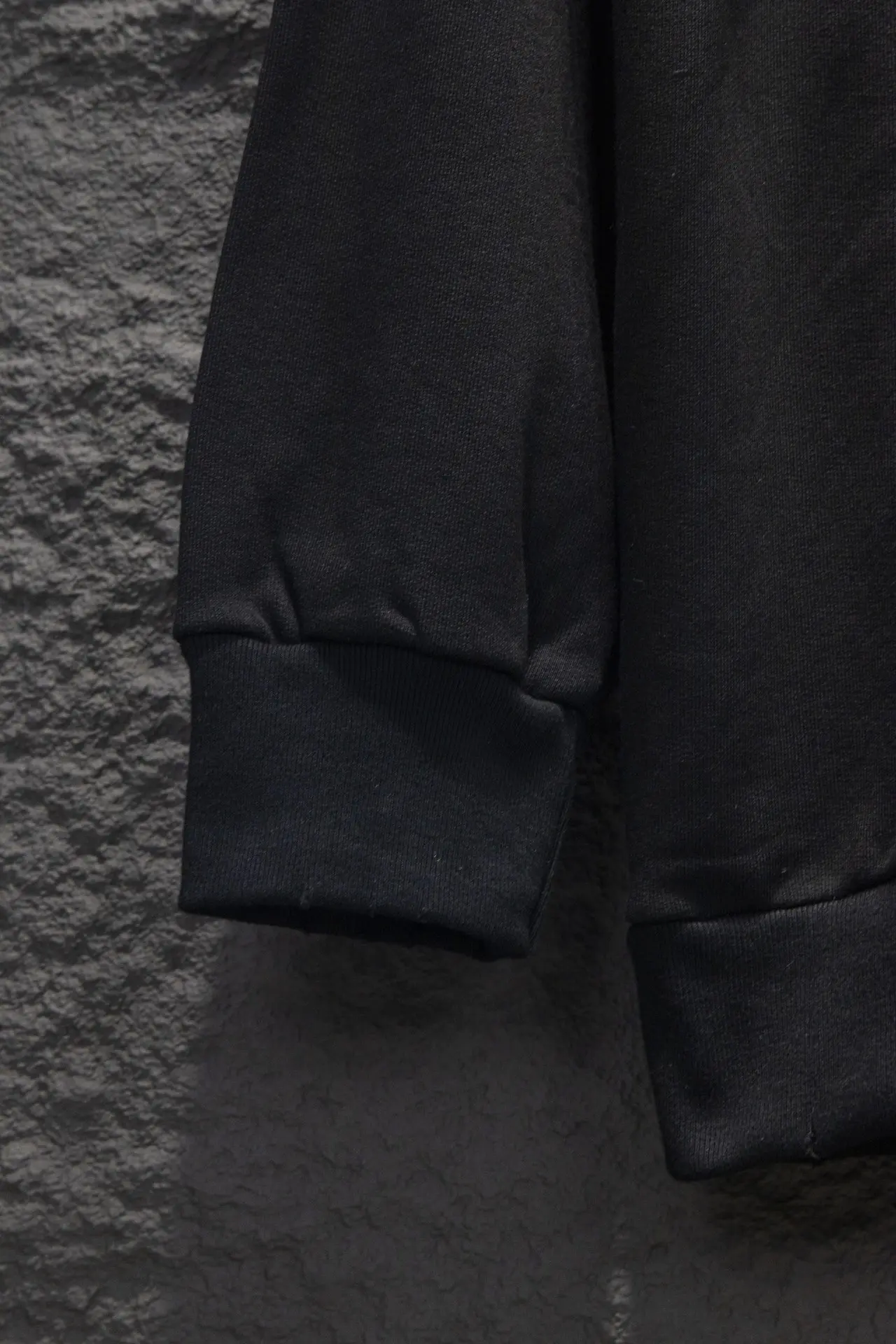 Logo-Appliqué Oversized Cotton Sweatshirt D15523010 — view 8
