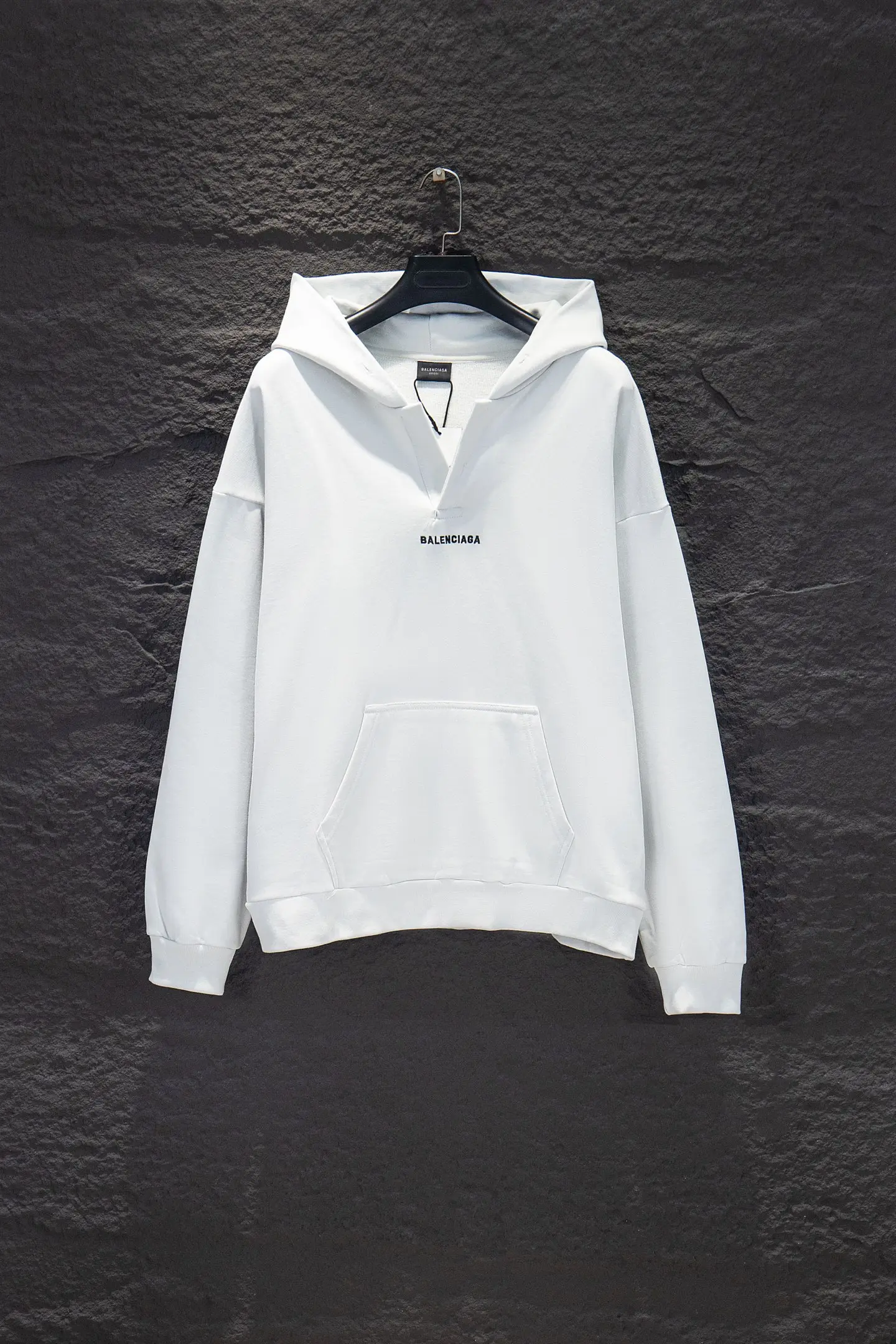 Logo Embroidered Oversized V-Neck Hoodie D18922988