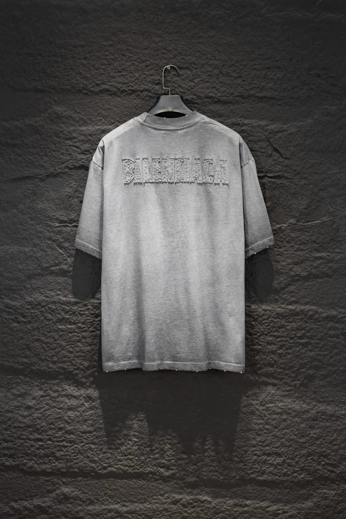 Oversized Distressed Logo-Embroidered T-Shirt D13514982 — view 2