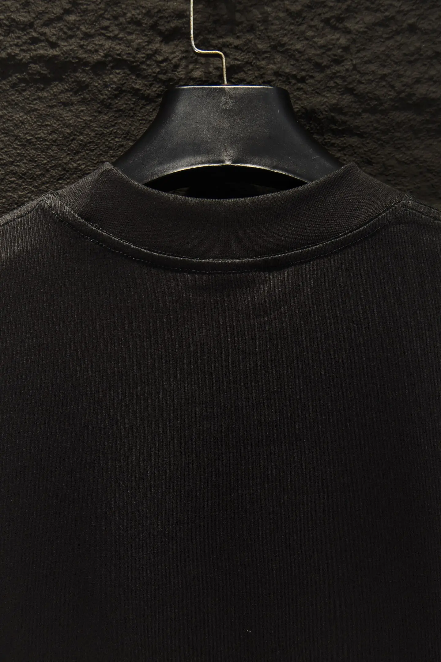 Oversized Bow Graphic Cotton T-Shirt D11914979 — view 8