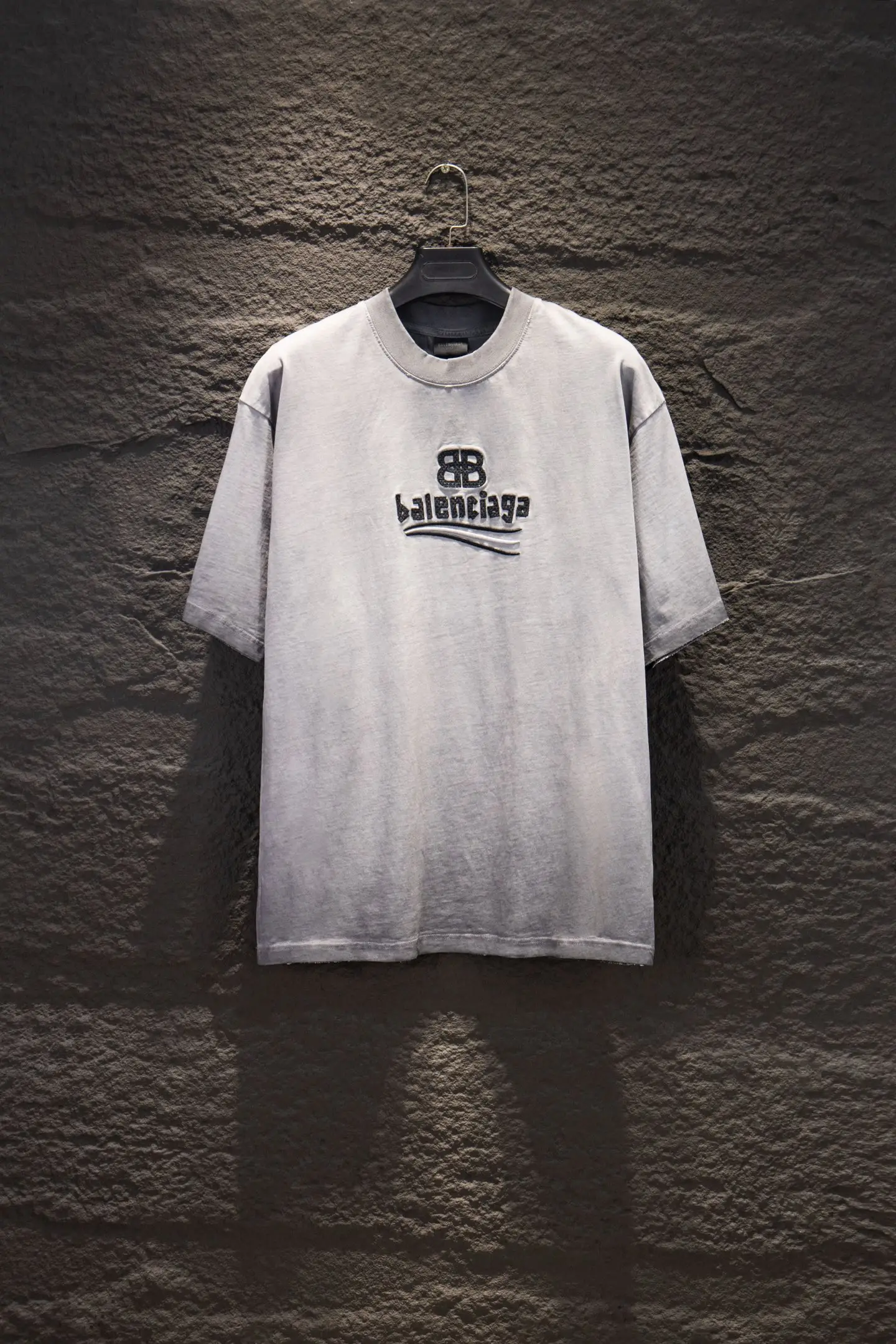 Logo Embroidered Oversized Distressed T-Shirt D14514965