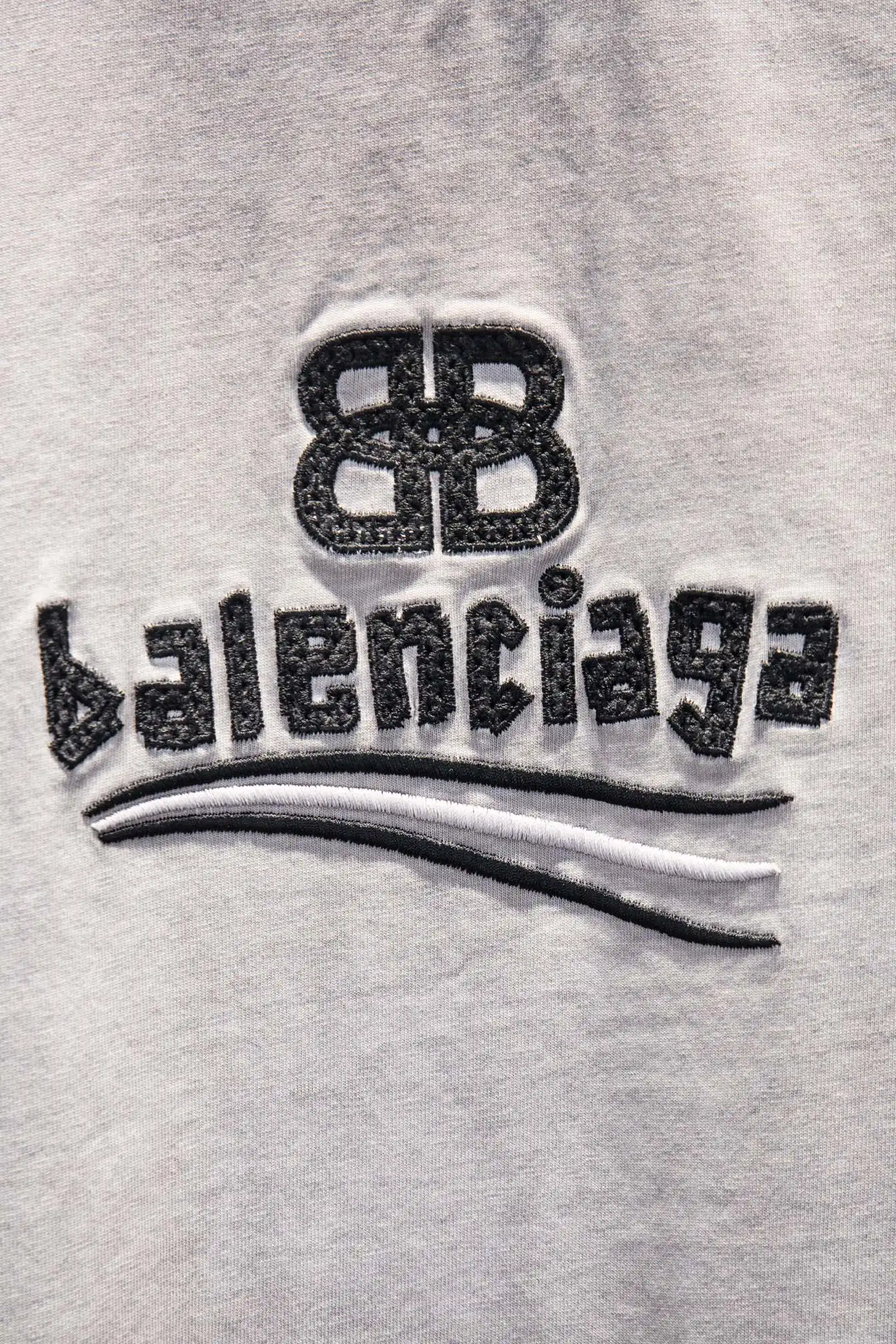 Logo Embroidered Oversized Distressed T-Shirt D14514965 — view 5
