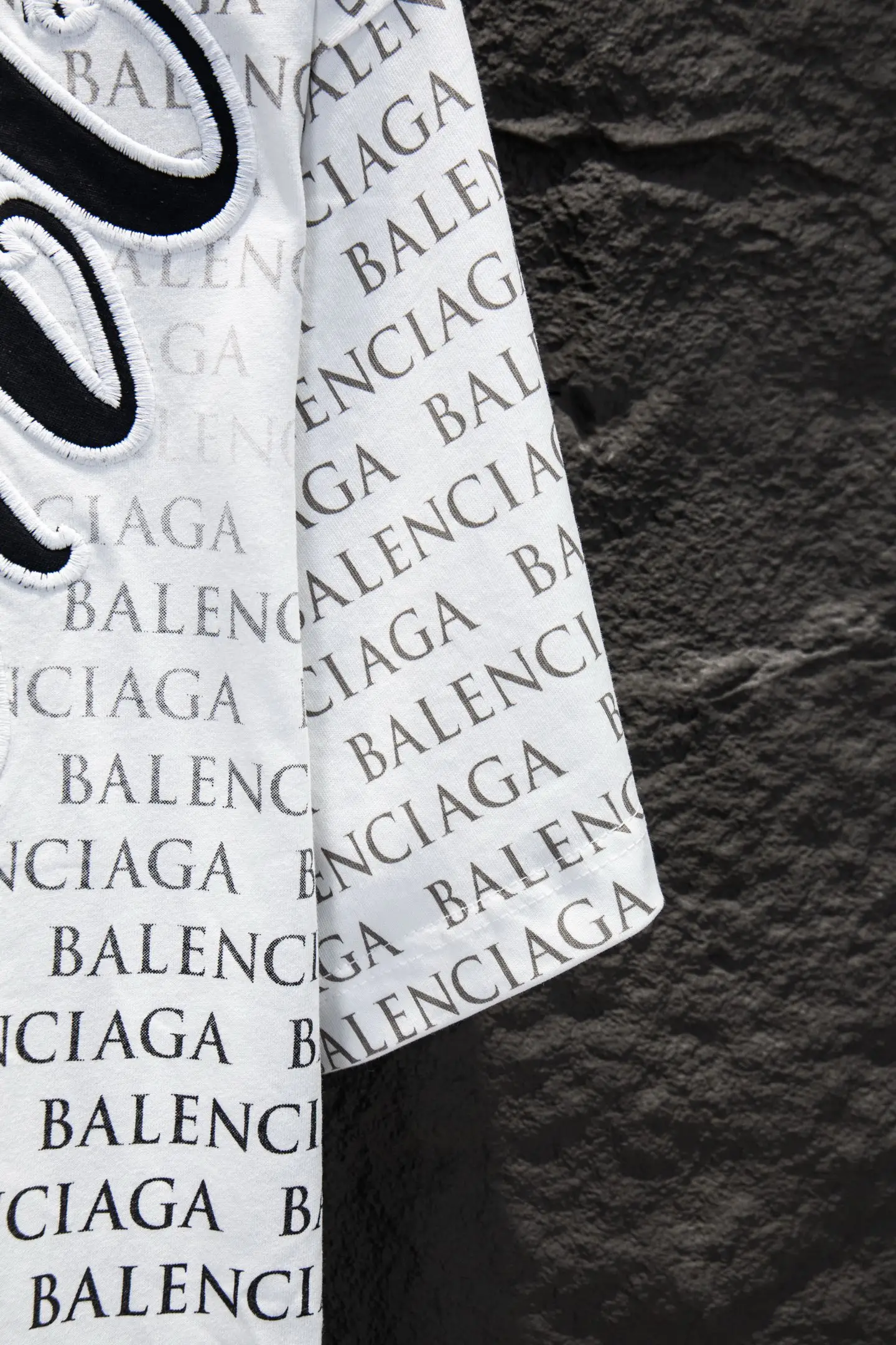 Logo-Embroidered Oversized Cotton T-Shirt D14512281 — view 5