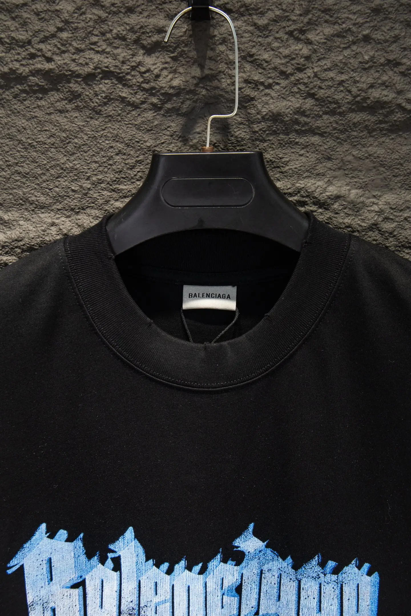 Short Sleeve Top Black D12512289 — view 3
