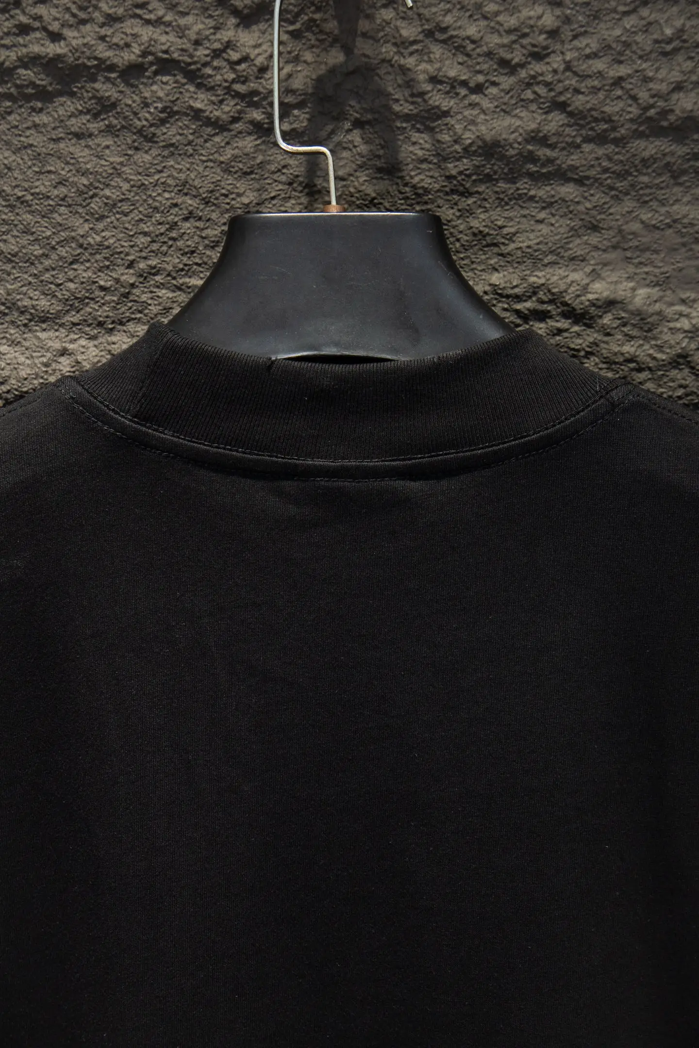 Short Sleeve Top D12912285 — view 8