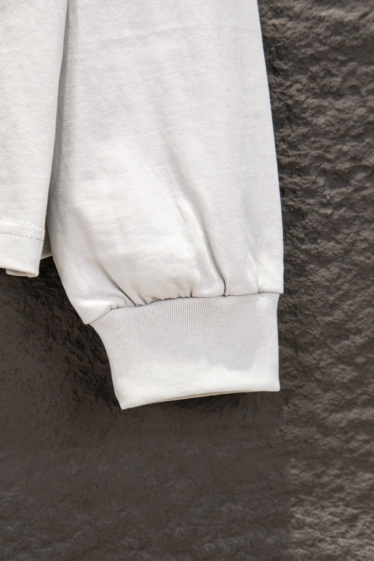Oversized Embroidered Jersey Long-Sleeve T-Shirt D15922938 — view 10