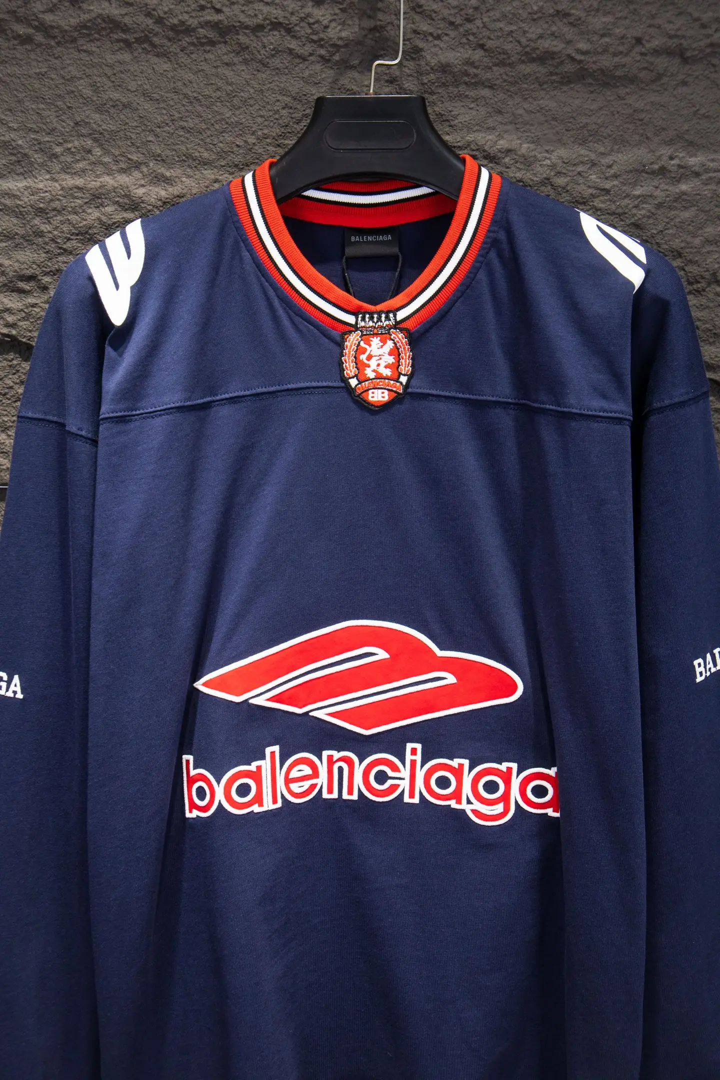 Oversized Paneled Logo Jersey T-Shirt D15922939 — view 4
