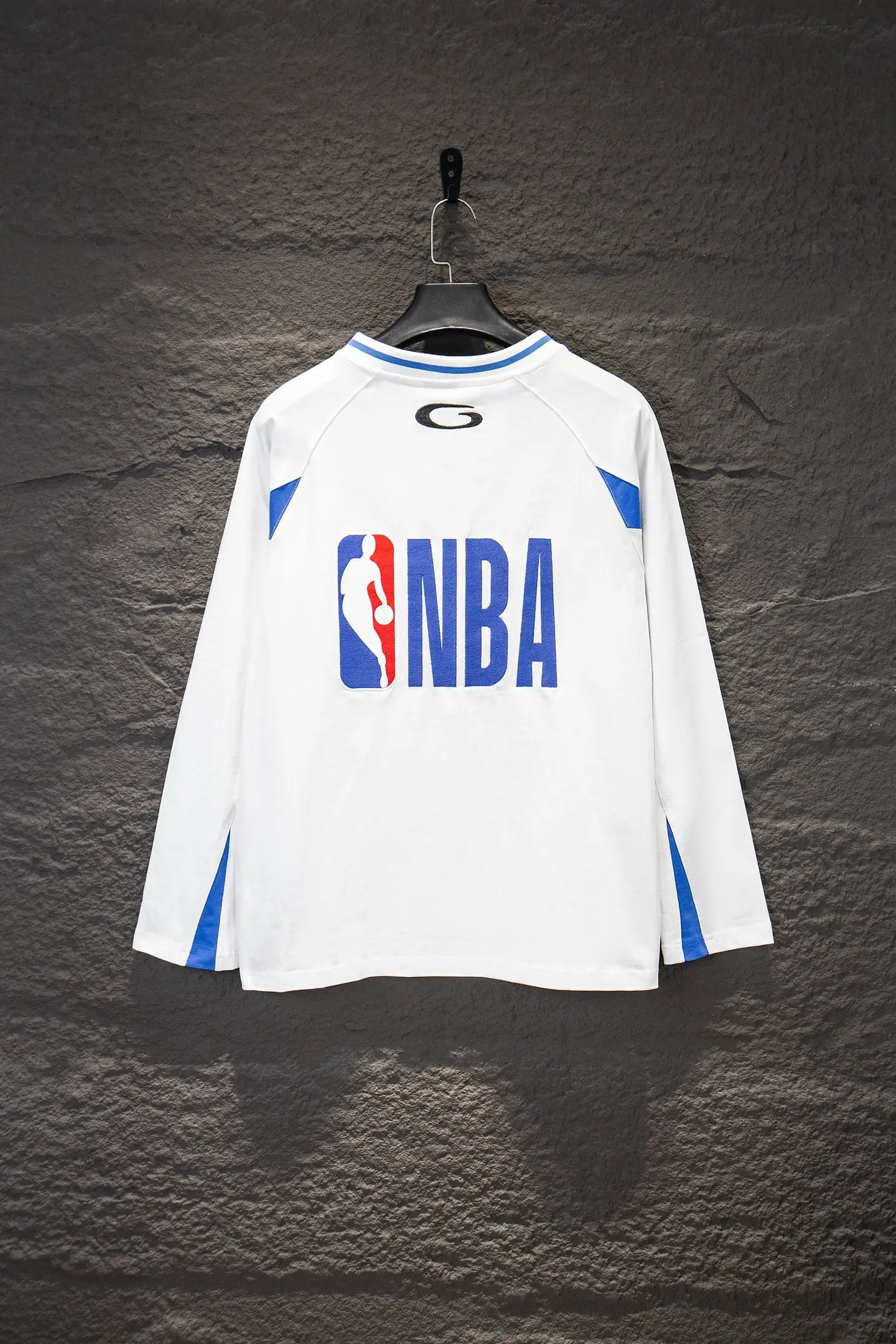 Oversized Paneled Jersey Long-Sleeve T-Shirt D17522954 — view 2
