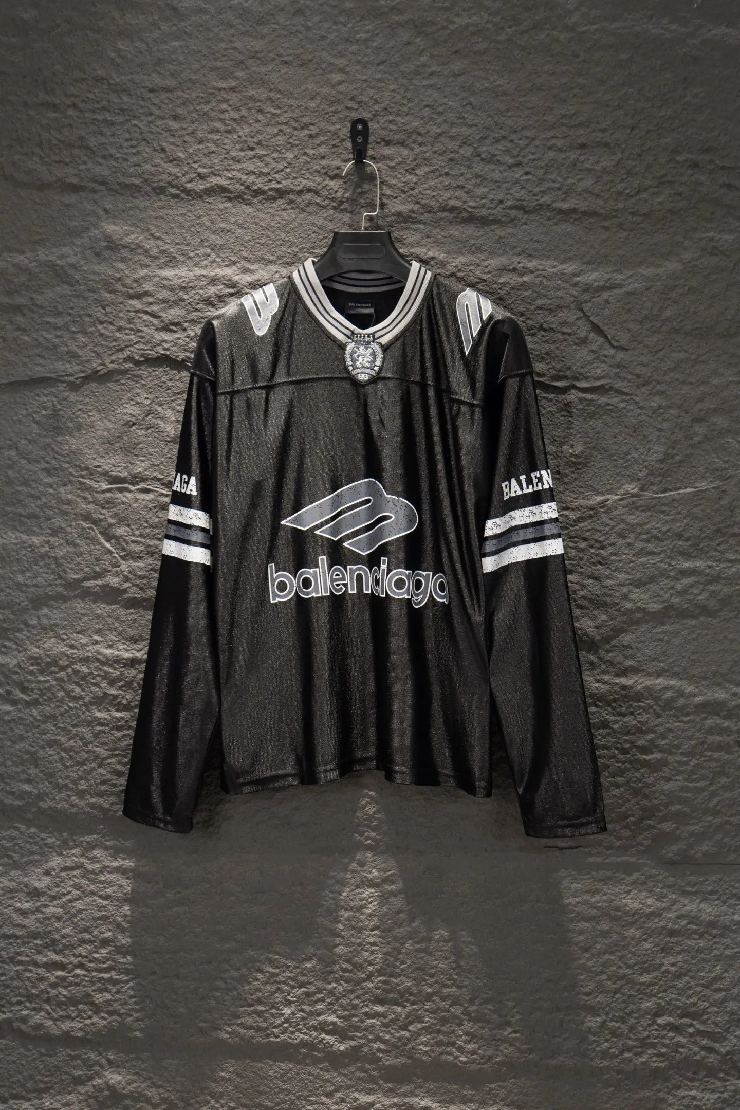 Oversized Paneled Logo Jersey Top D13922965