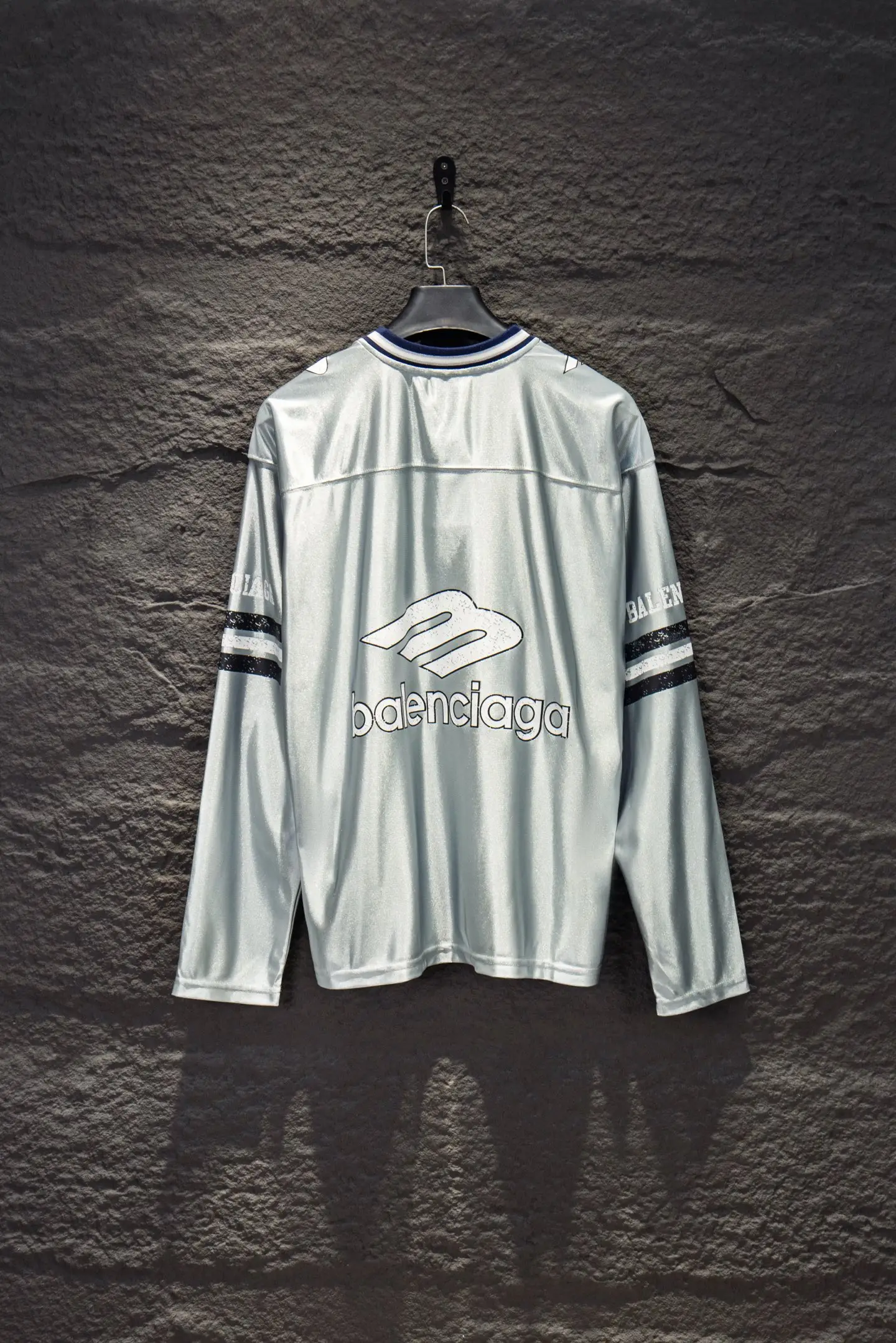 Oversized Long-Sleeve Soccer Jersey T-Shirt D13922966 — view 2