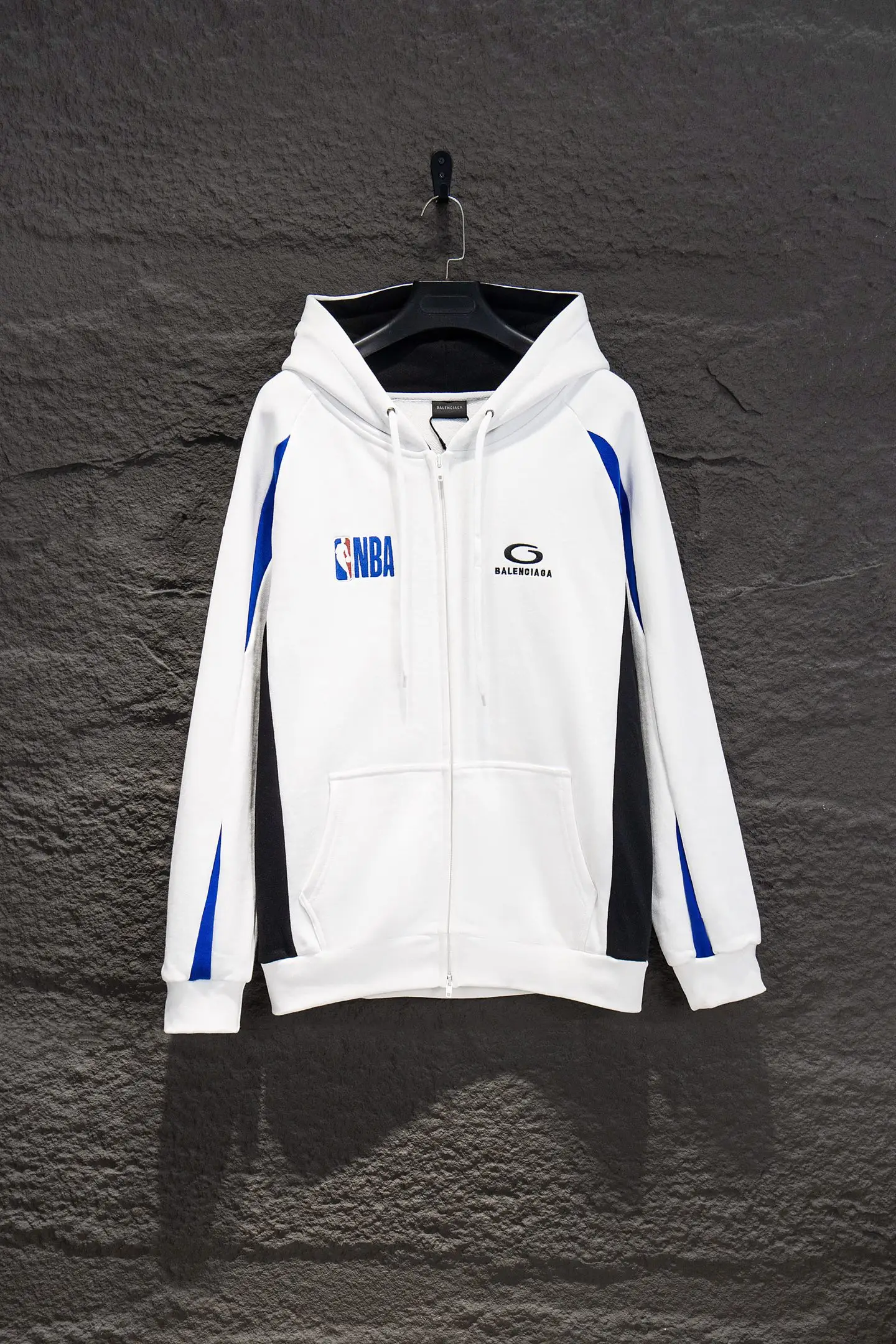 Oversized Color-Block Zip-Up Hoodie D22922911