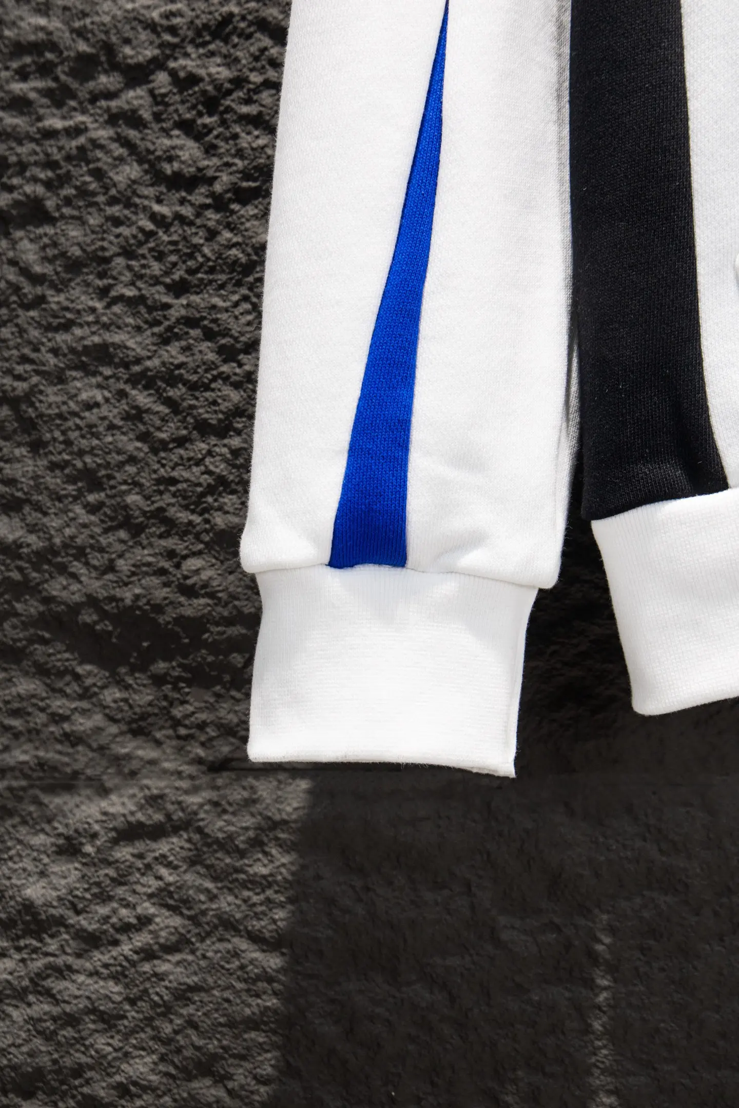 Oversized Color-Block Zip-Up Hoodie D22922911 — view 9