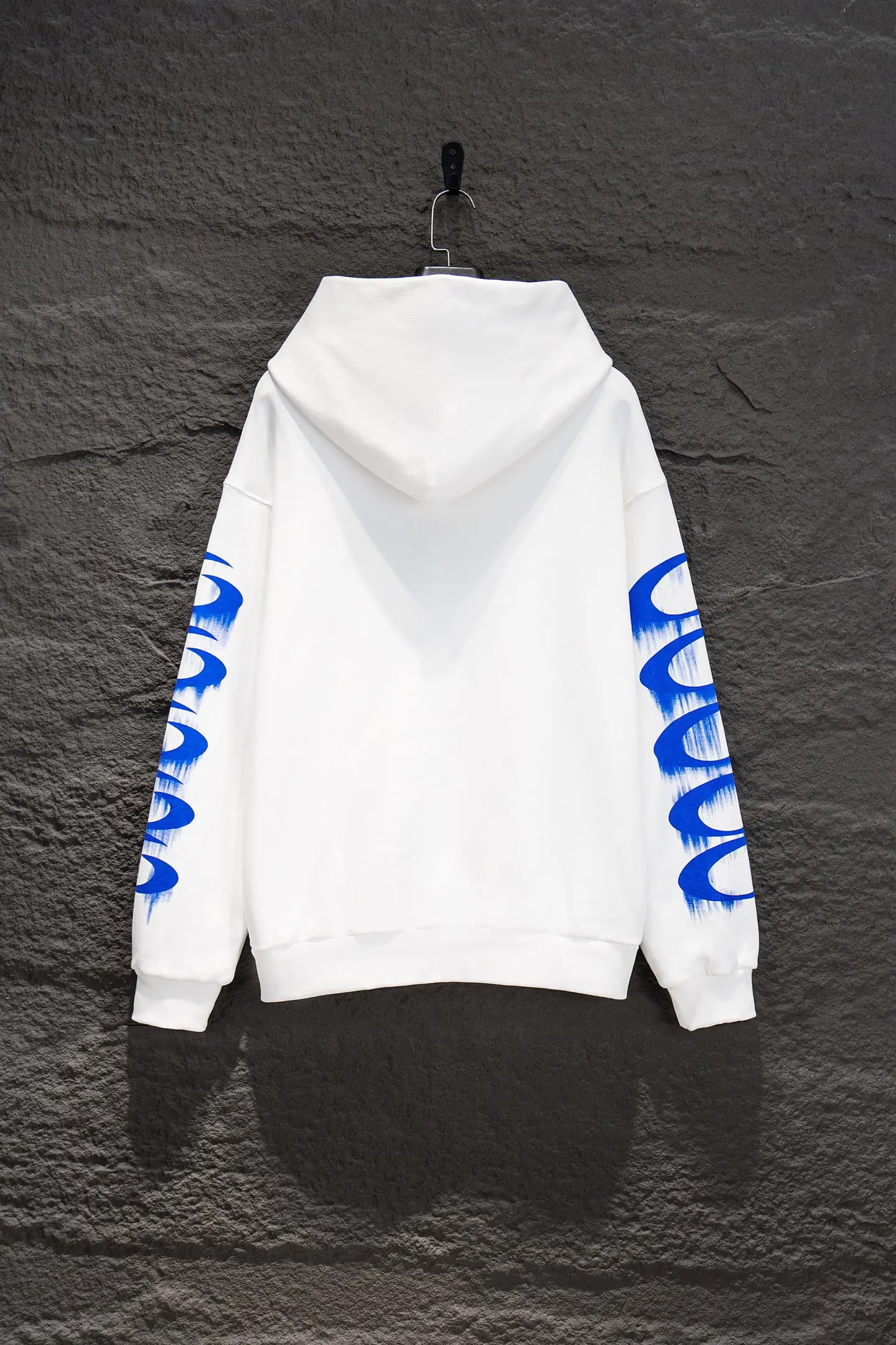 Oversized Embroidered Logo Zip-Up Hoodie D21922919 — view 2