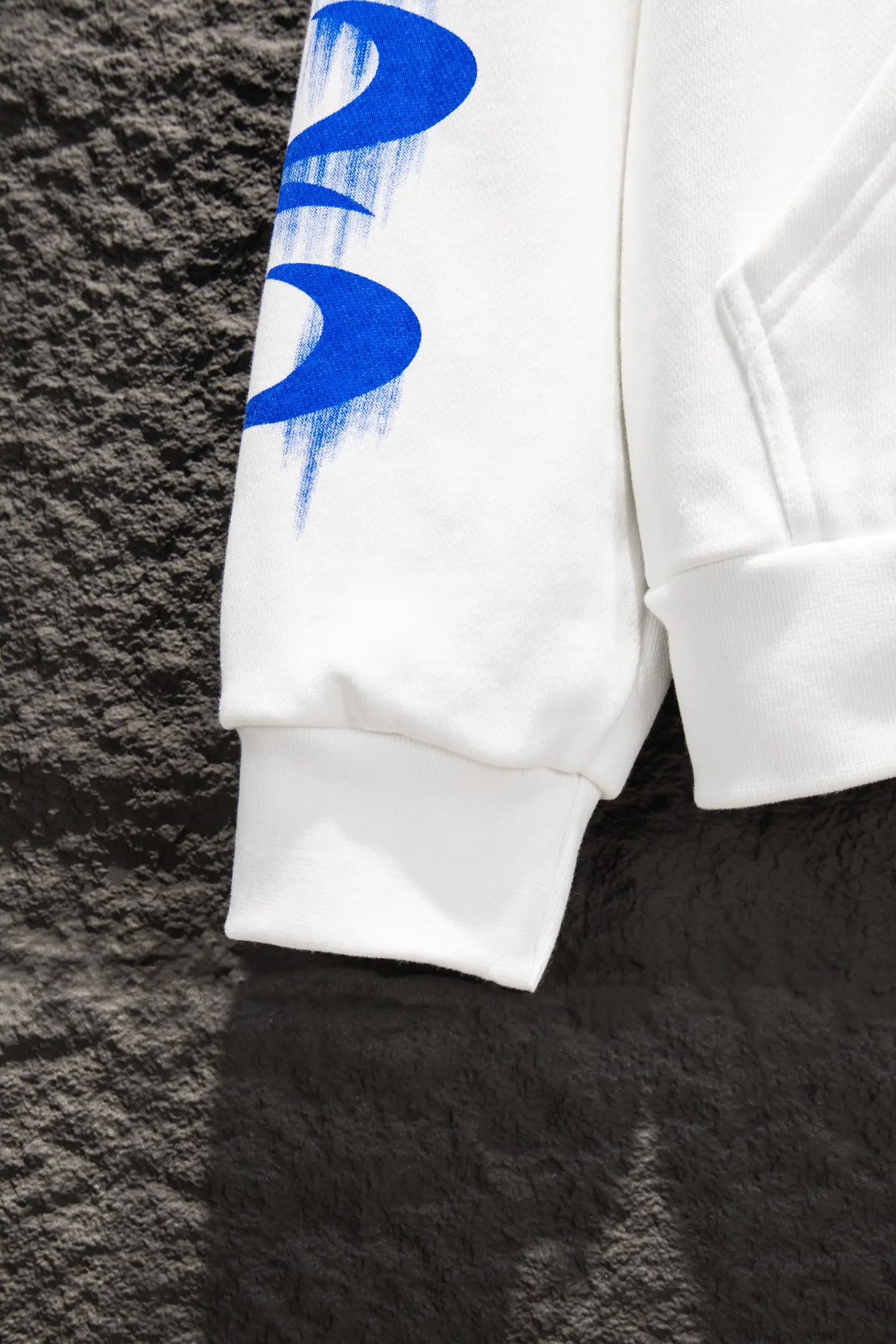 Oversized Embroidered Logo Zip-Up Hoodie D21922919 — view 8