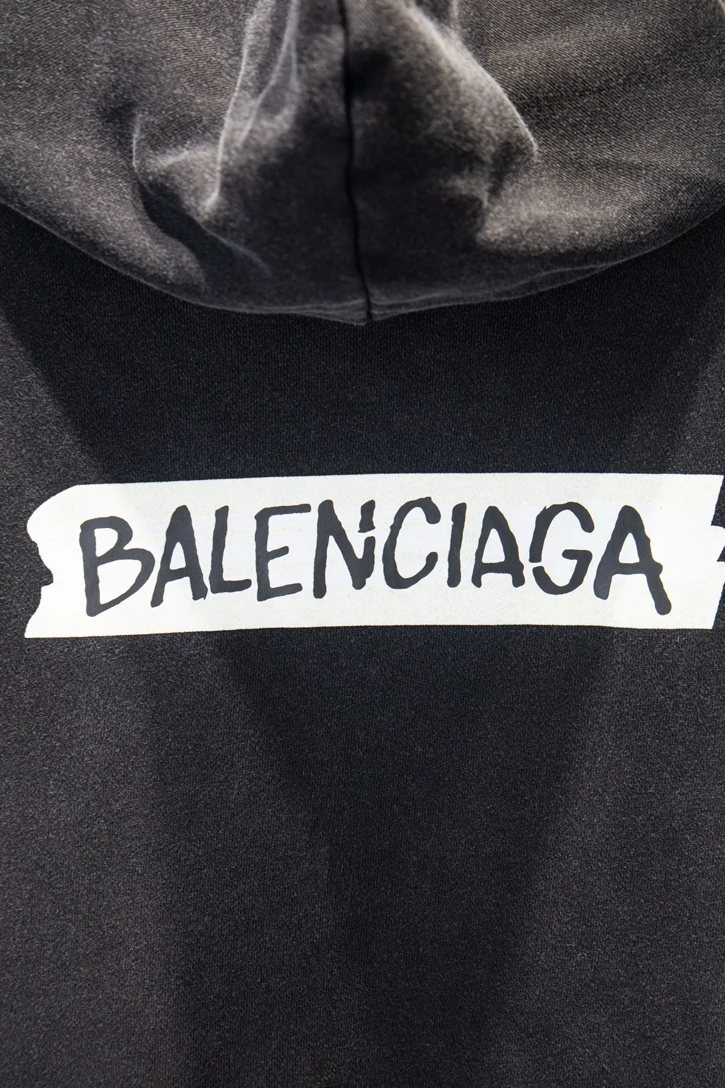 Tape Logo Distressed Zip-Up Hoodie D22922915 — view 5