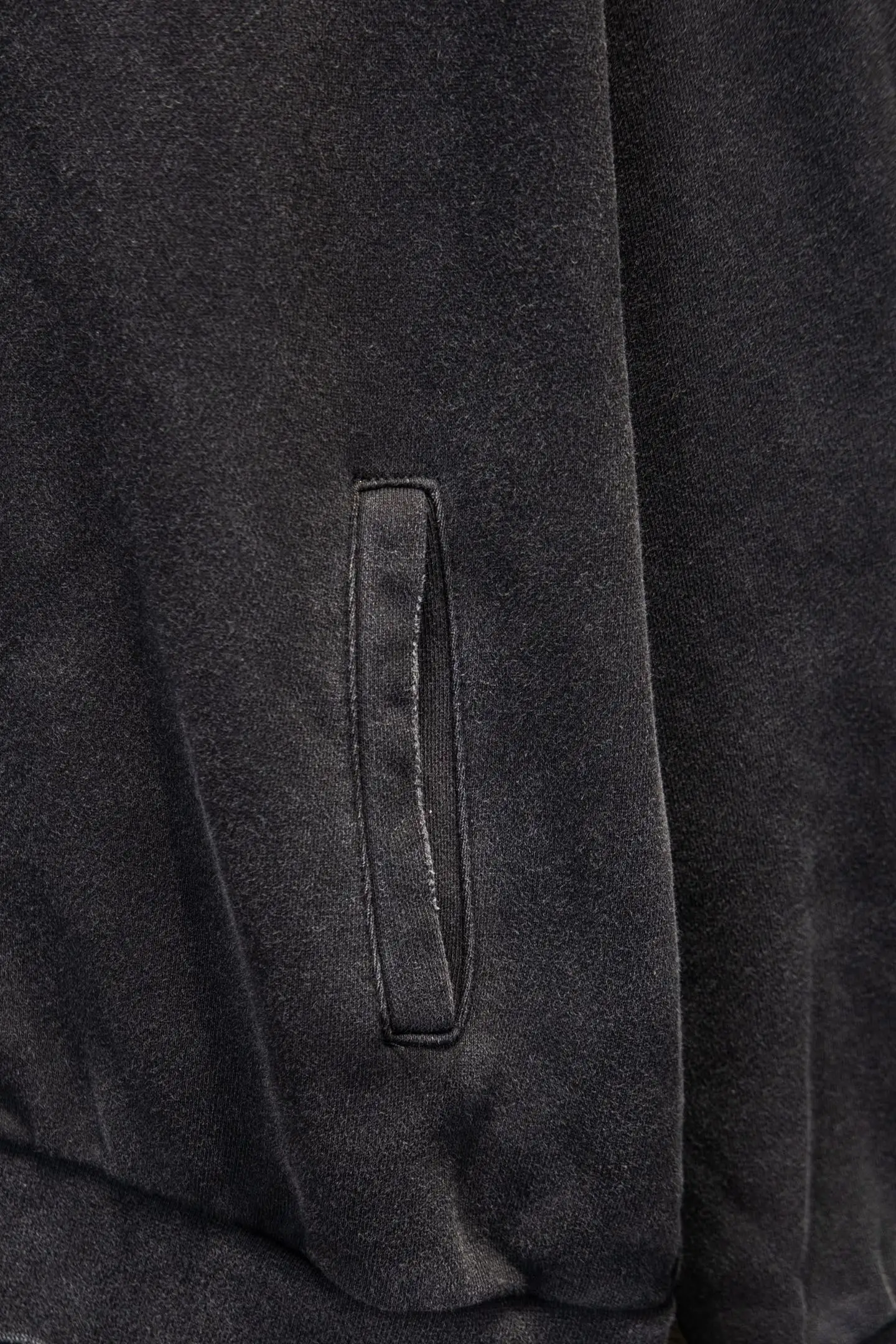 Tape Logo Distressed Zip-Up Hoodie D22922915 — view 6