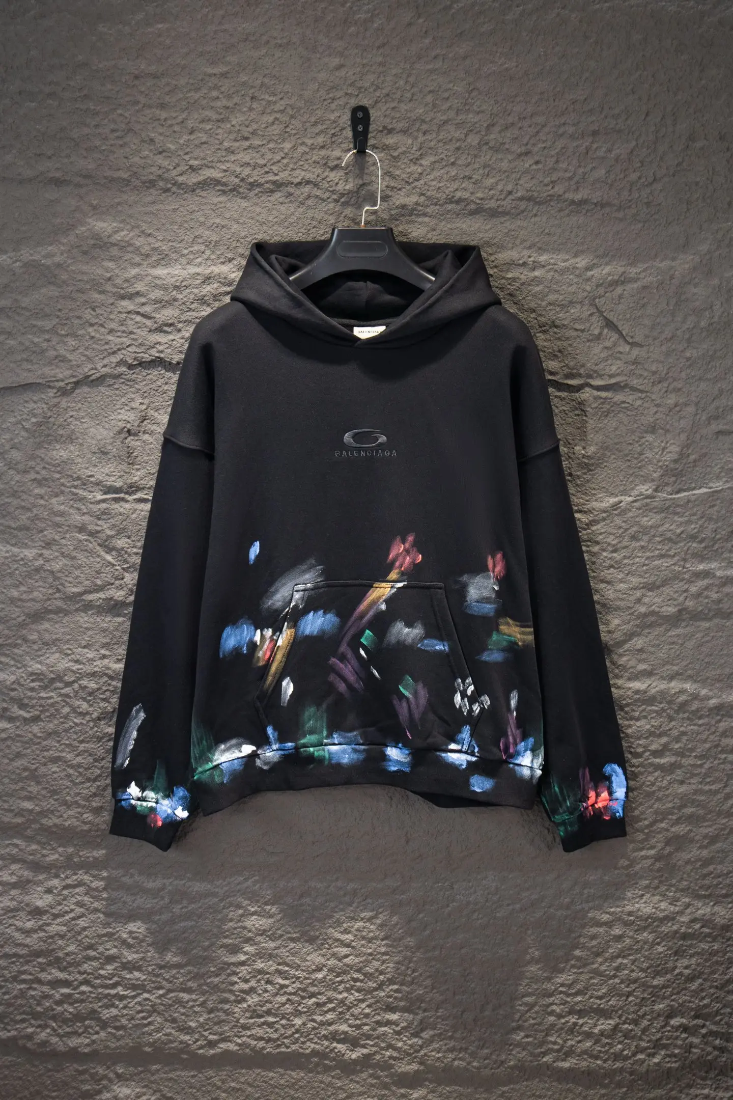 Graffiti Embroidered Oversized Hoodie D19522914
