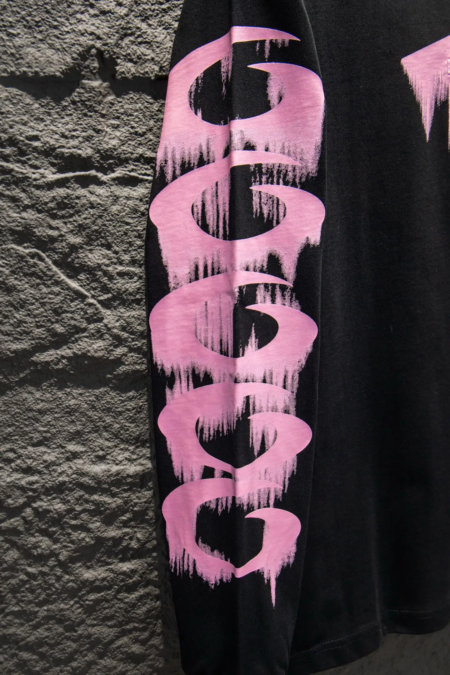 Oversized Embroidered Long-Sleeve T-Shirt D14922960 — view 5