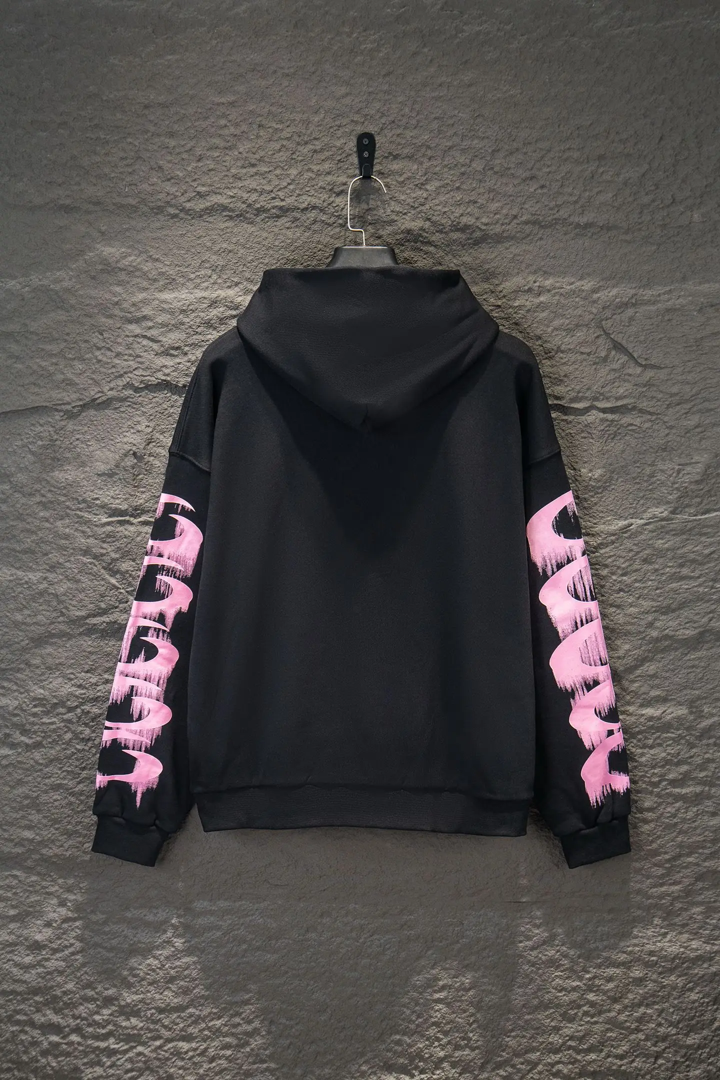 Logo Graphic Embroidered Oversized Hoodie D18922950 — view 2
