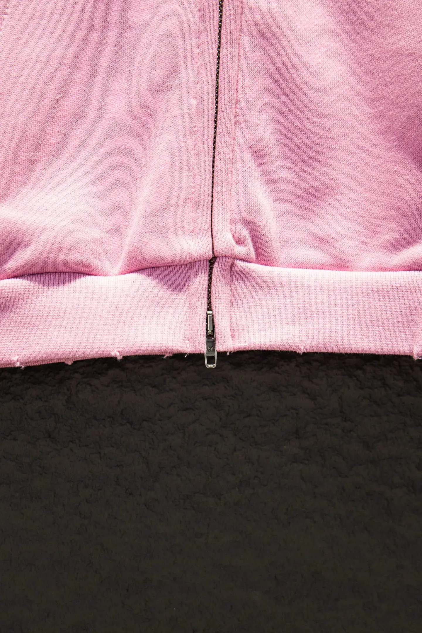 Distressed Graphic Zip-Up Hoodie D22522903 — view 9