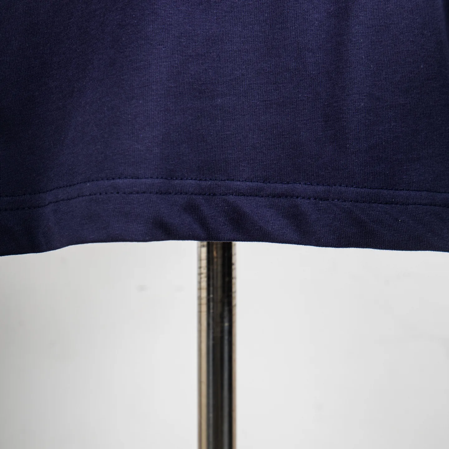 Embroidered Landscape Cotton T-Shirt D12915050 — view 8