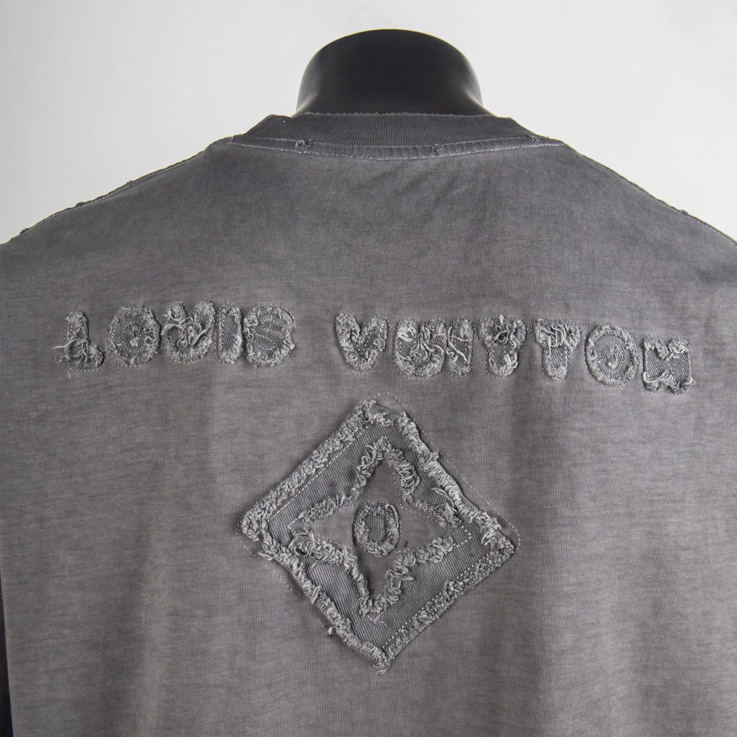 Embroidered Logo Appliqué Cotton T-Shirt D12915047 — view 6