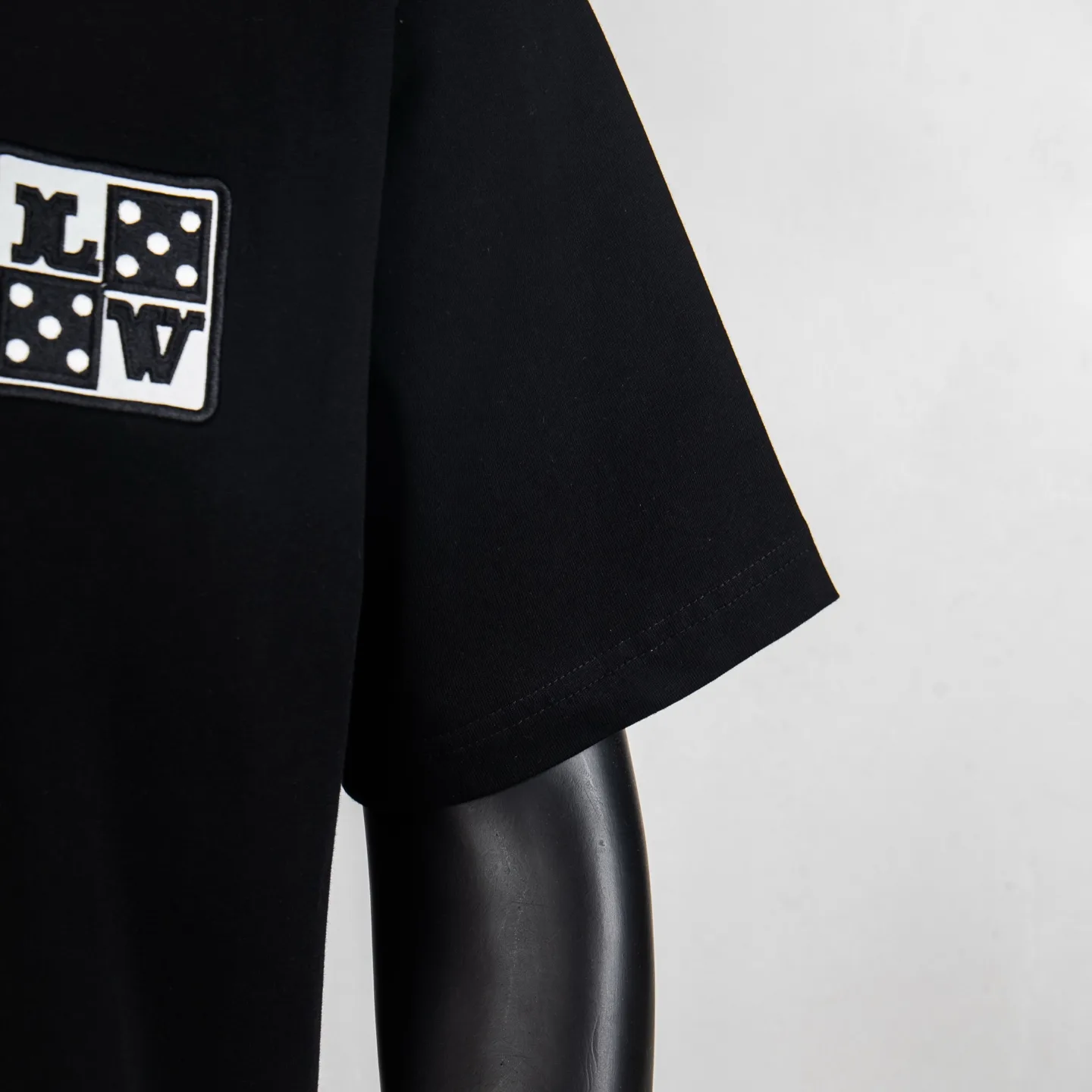 Dice Logo Embroidered Cotton T-Shirt D12515045 — view 6