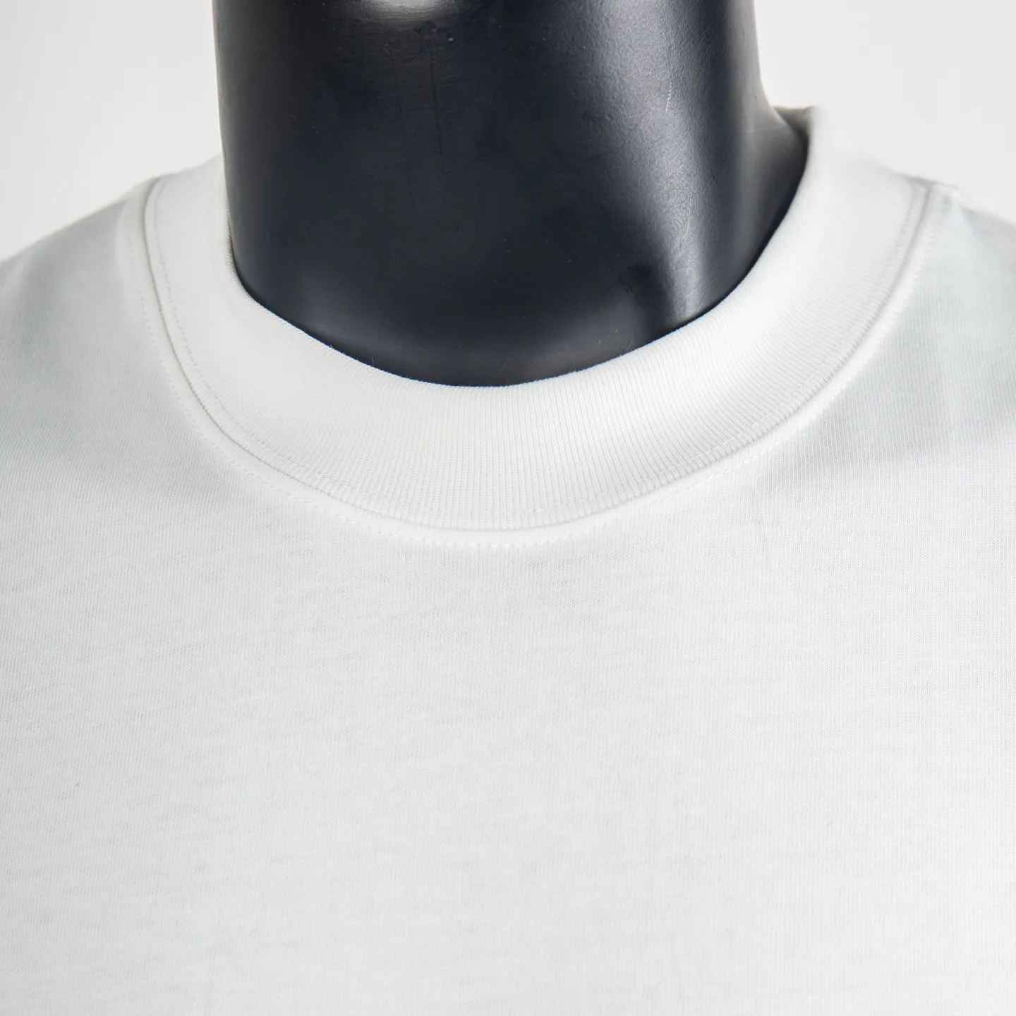 Dice Logo Embroidered Cotton T-Shirt D12515046 — view 3