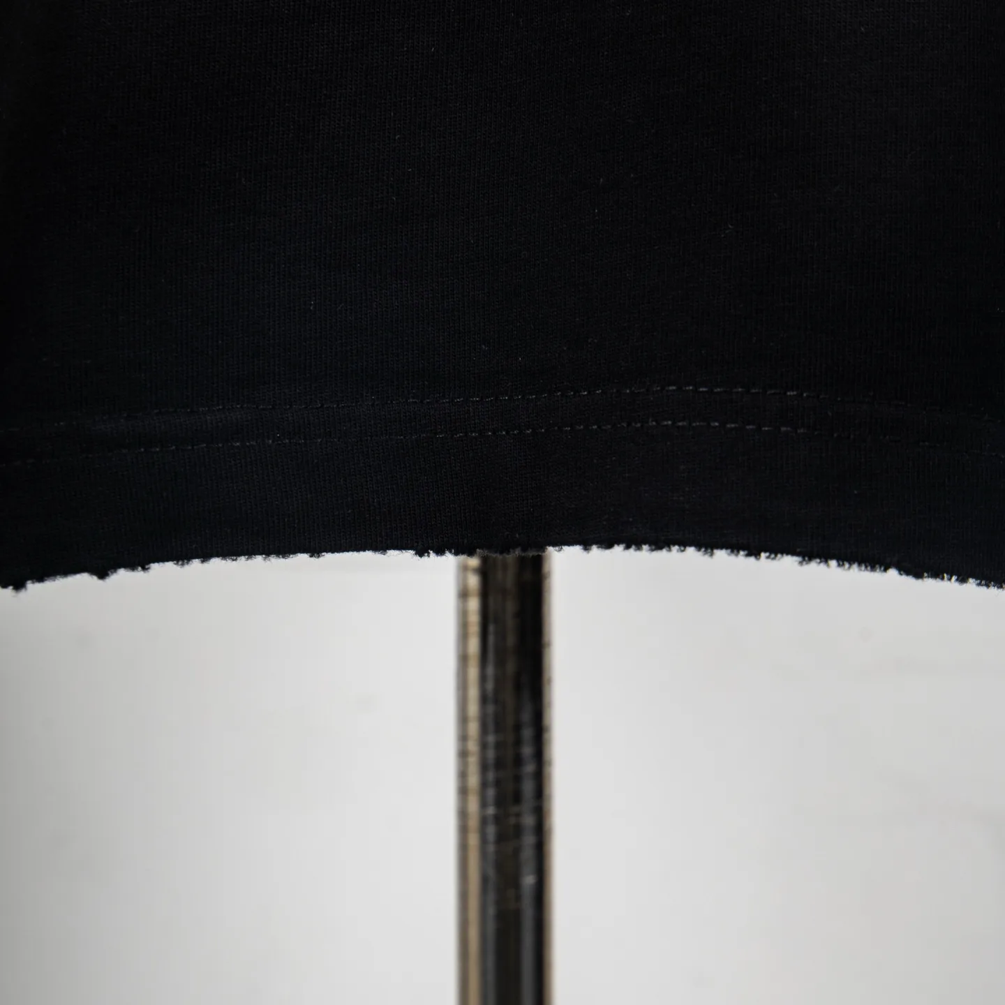 Sequin Logo Embroidered Cotton T-Shirt D12915039 — view 8