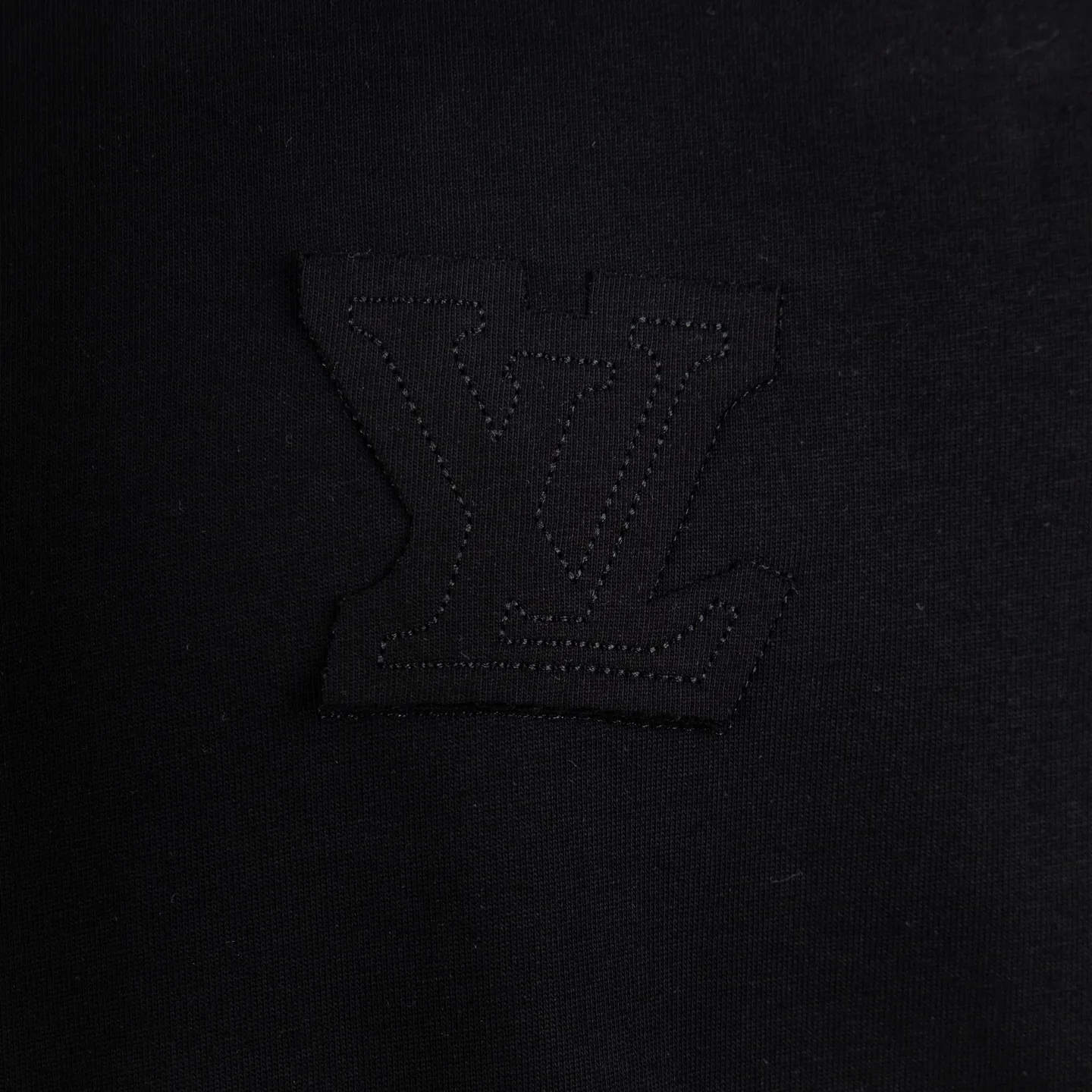 Logo Appliqué Distressed Cotton T-Shirt D12515024 — view 4