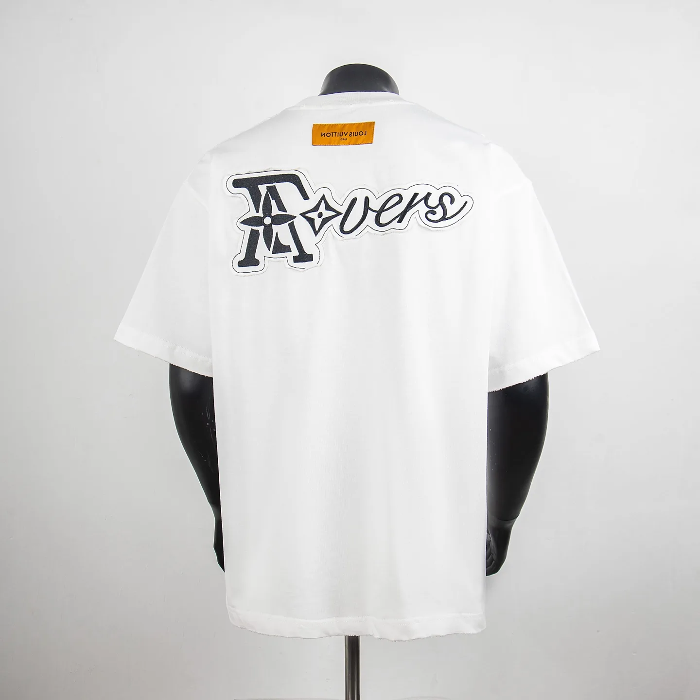 Embroidered Patch Distressed Cotton T-Shirt D12515017 — view 2