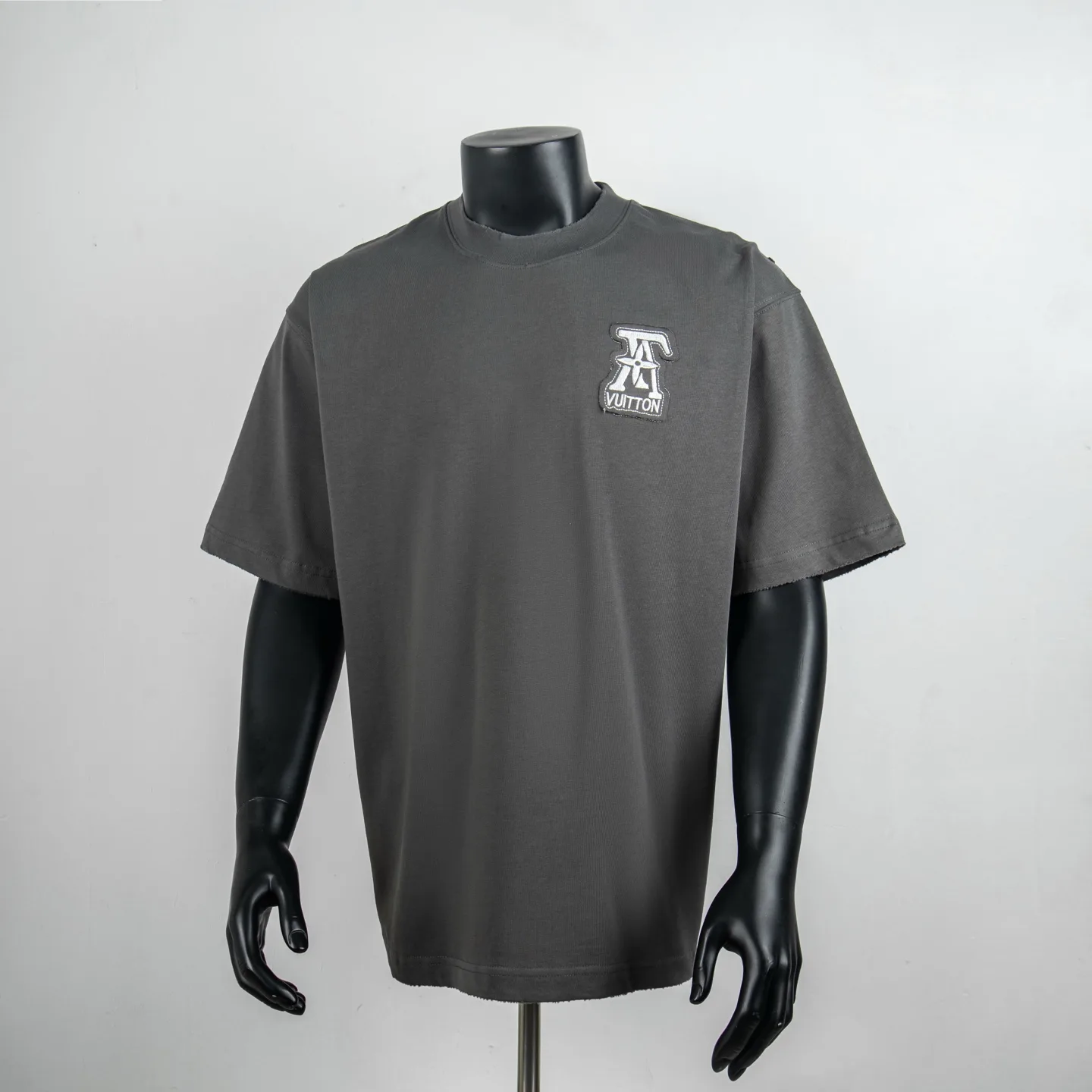Embroidered Distressed Cotton T-Shirt D12515016