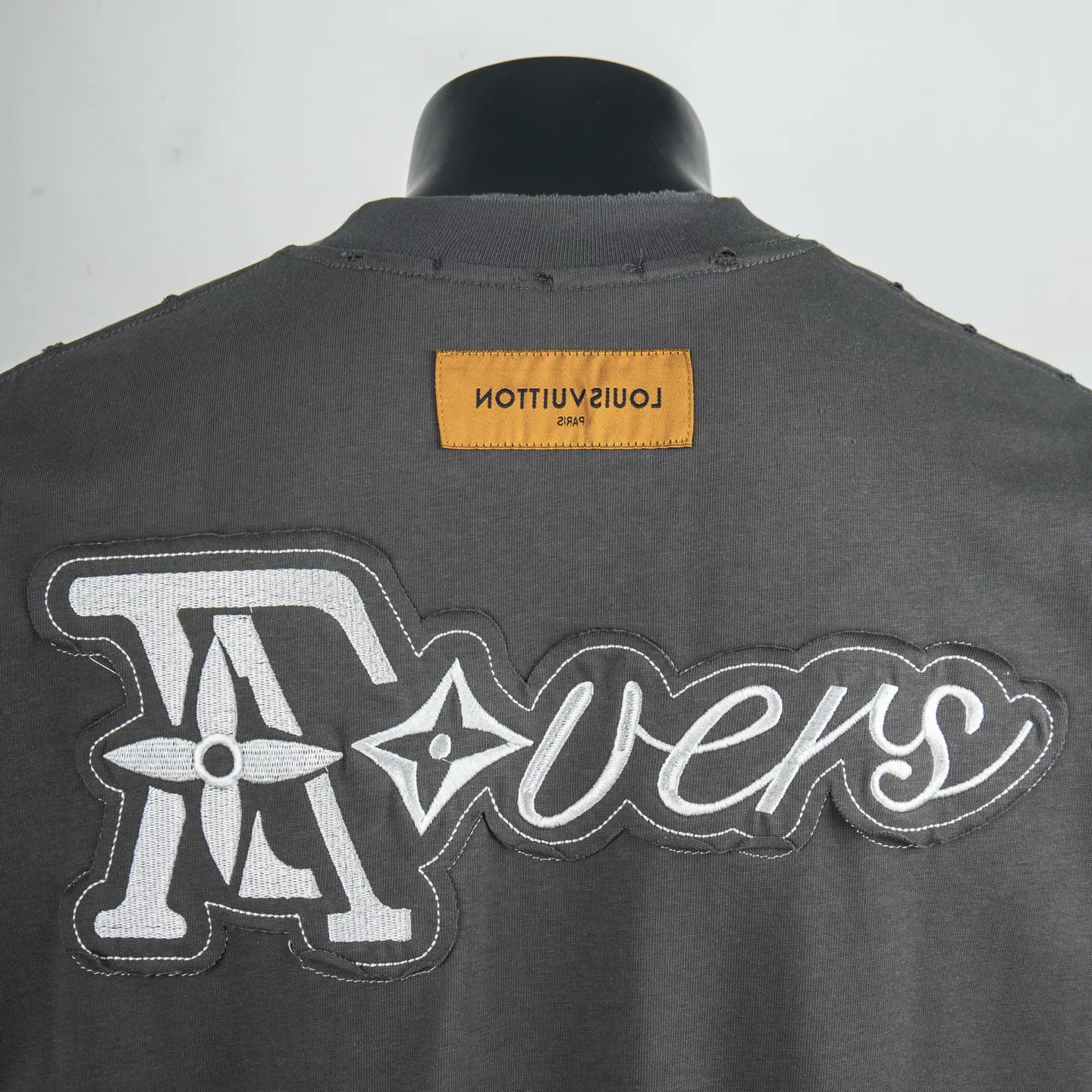 Embroidered Distressed Cotton T-Shirt D12515016 — view 5
