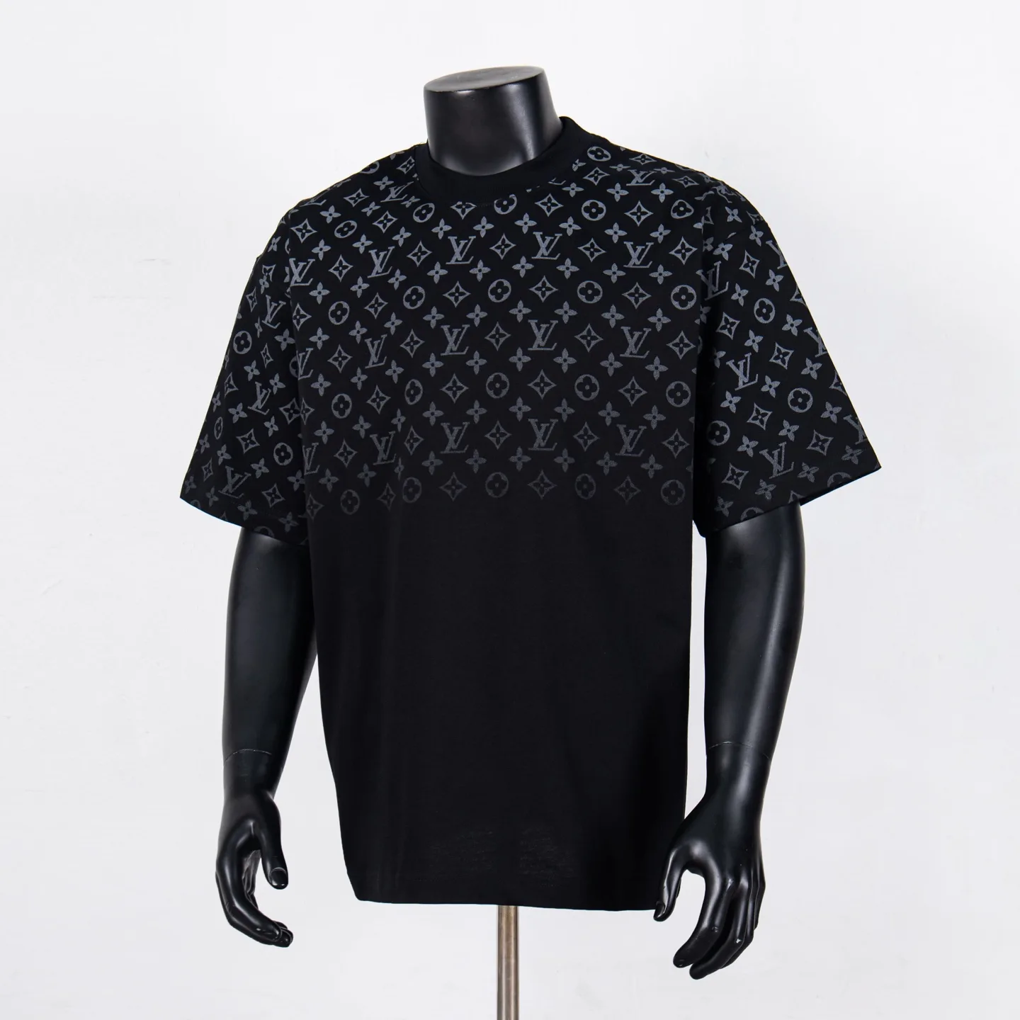 Monogram Gradient Print Cotton T-Shirt D11912291