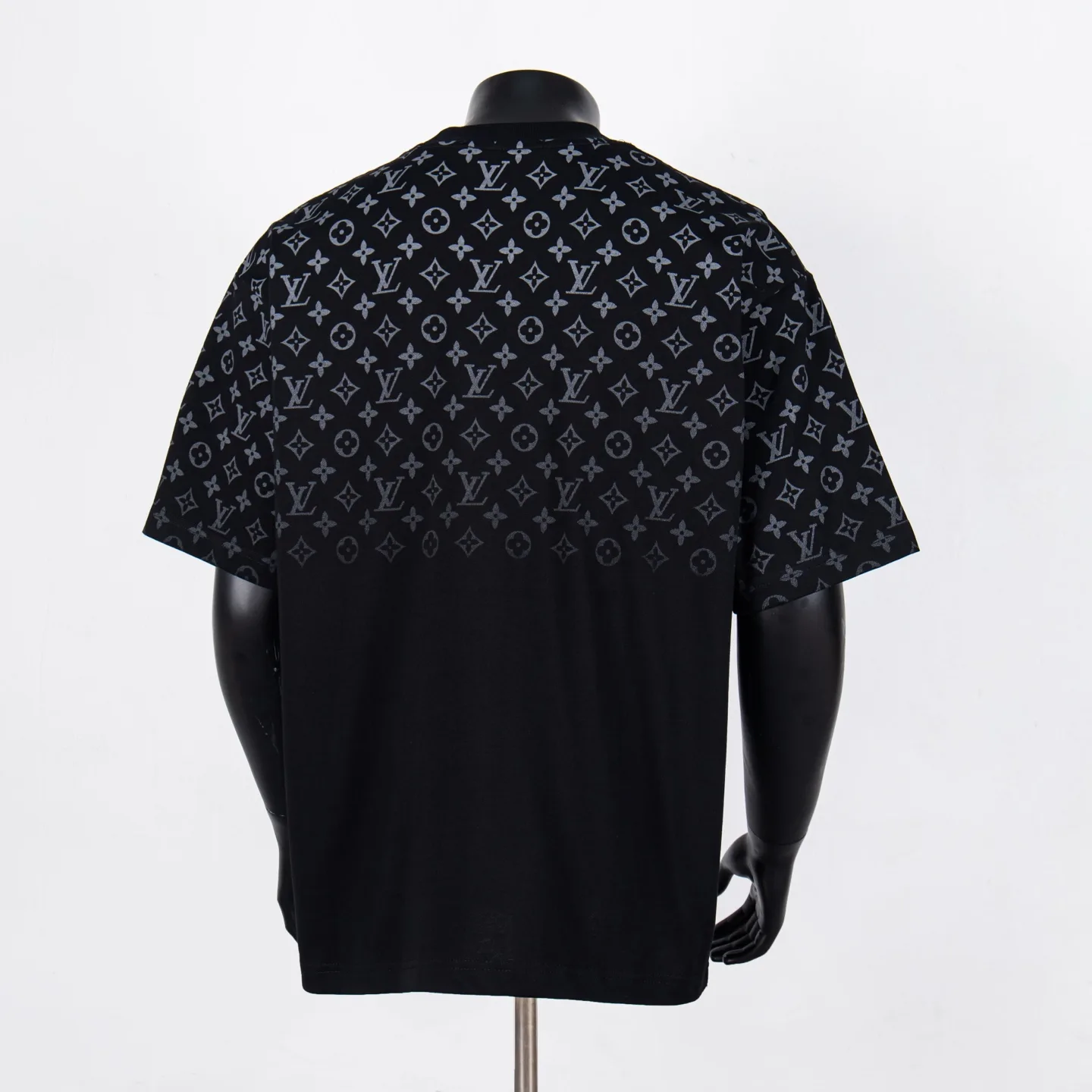 Monogram Gradient Print Cotton T-Shirt D11912291 — view 2