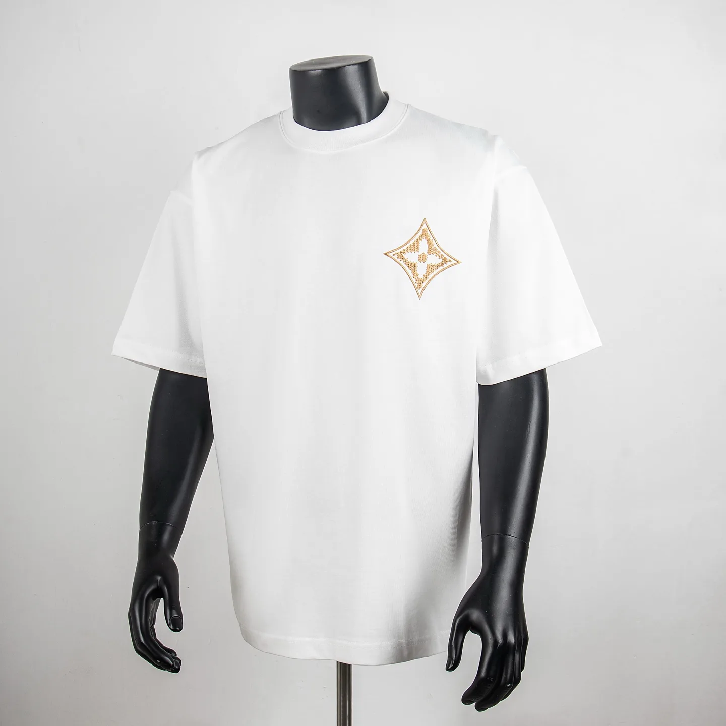 Embroidered Monogram Flower Cotton T-Shirt D11915003