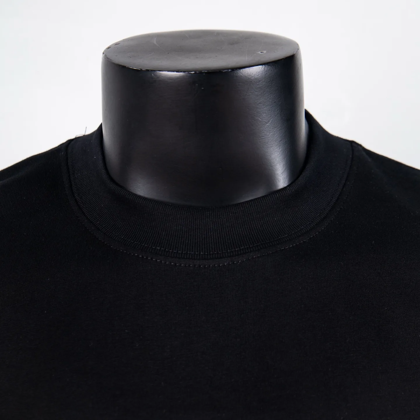 Embossed Logo Cotton T-Shirt D11512295 — view 3