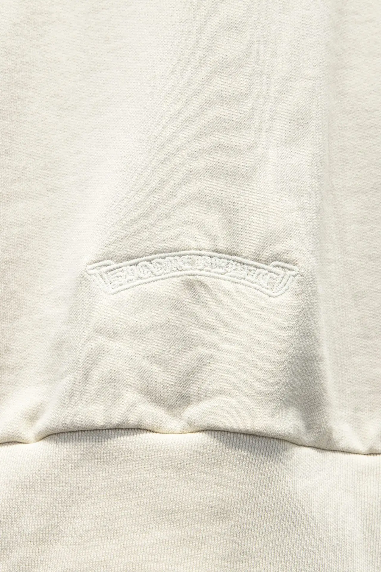 Embroidered Logo Oversized Crew-Neck Sweatshirt D16922992 — view 7