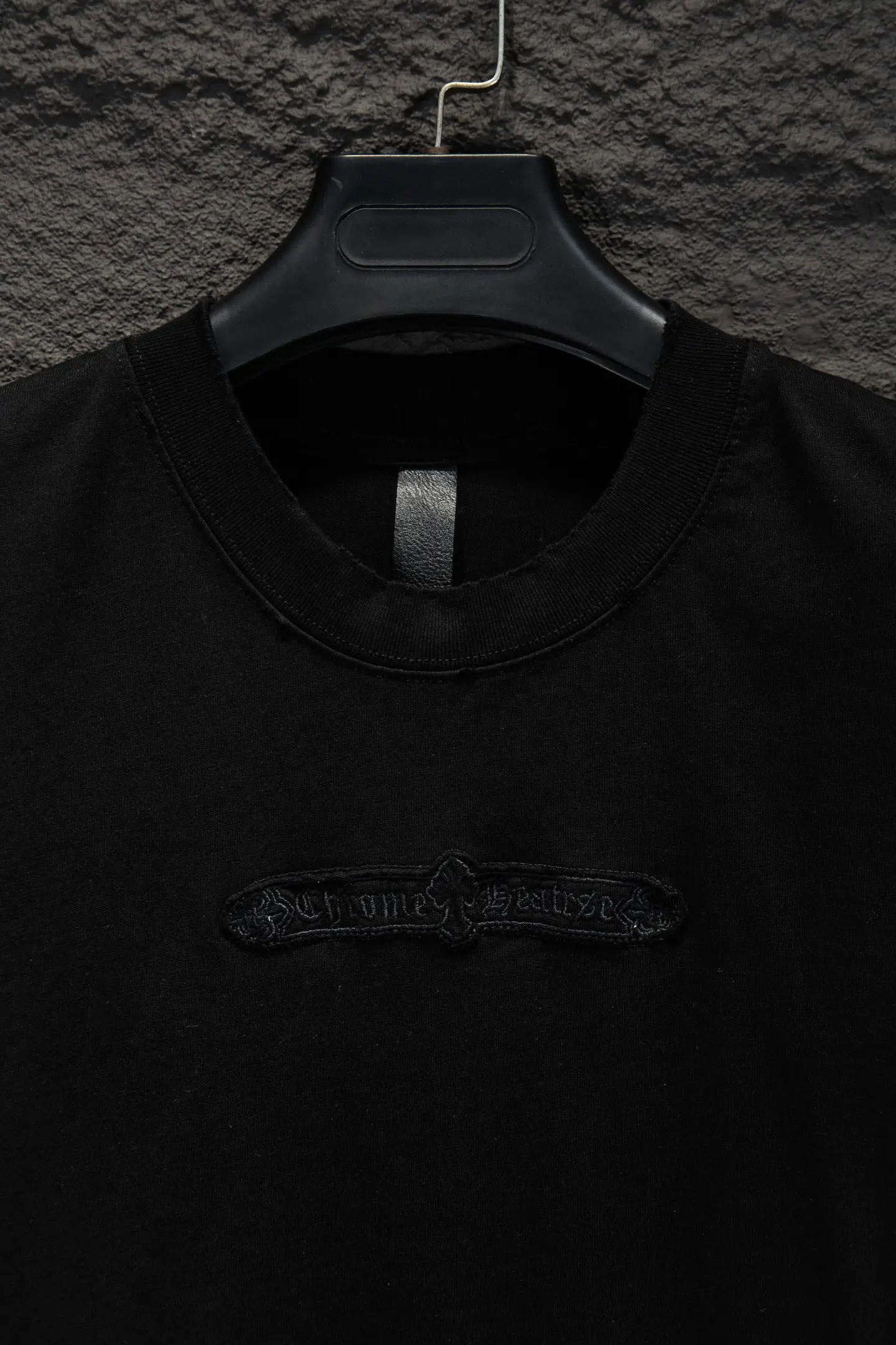 Embroidered Distressed Oversized T-Shirt D14514960 — view 3