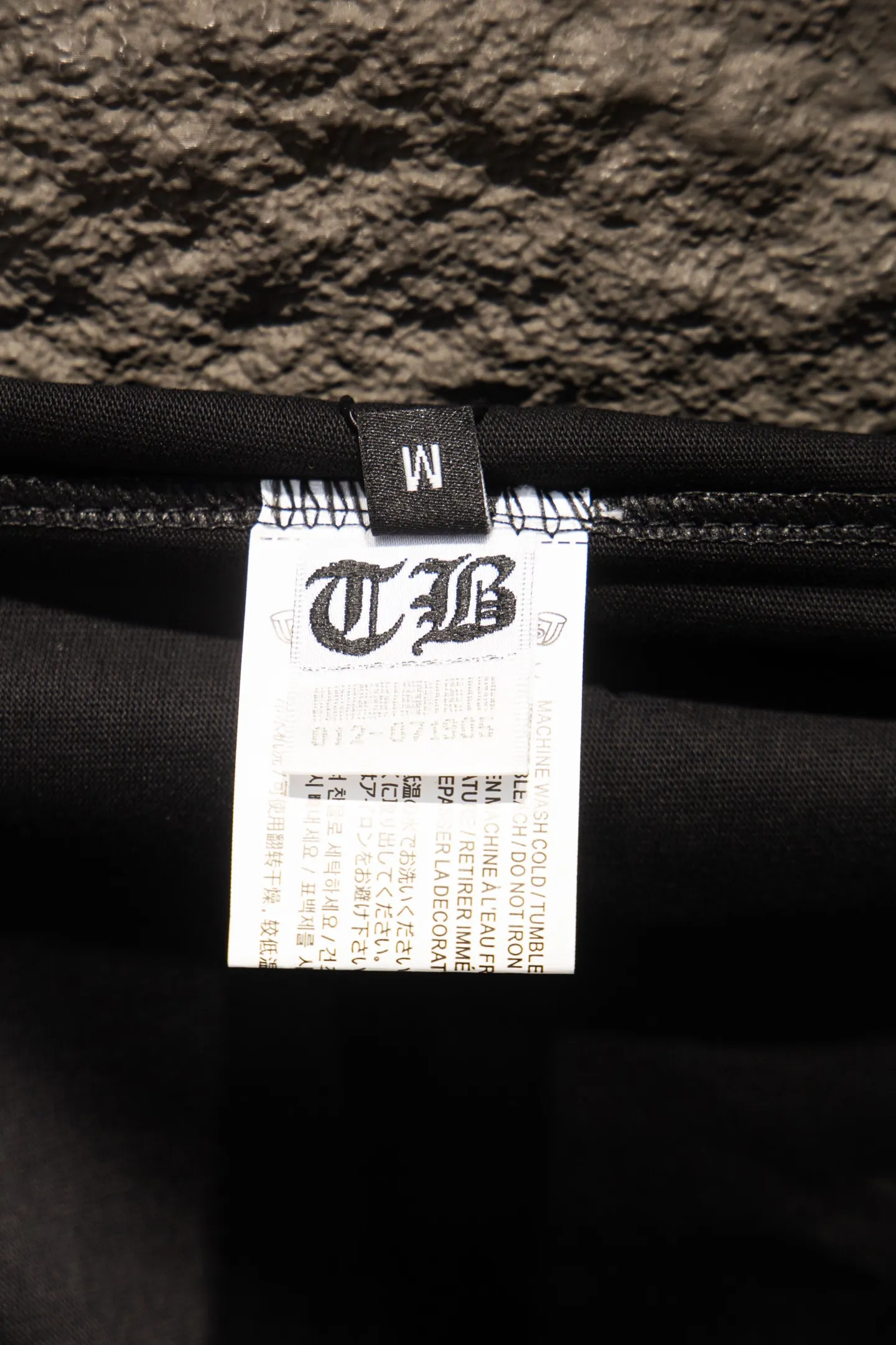 Embroidered Distressed Oversized T-Shirt D14514960 — view 9