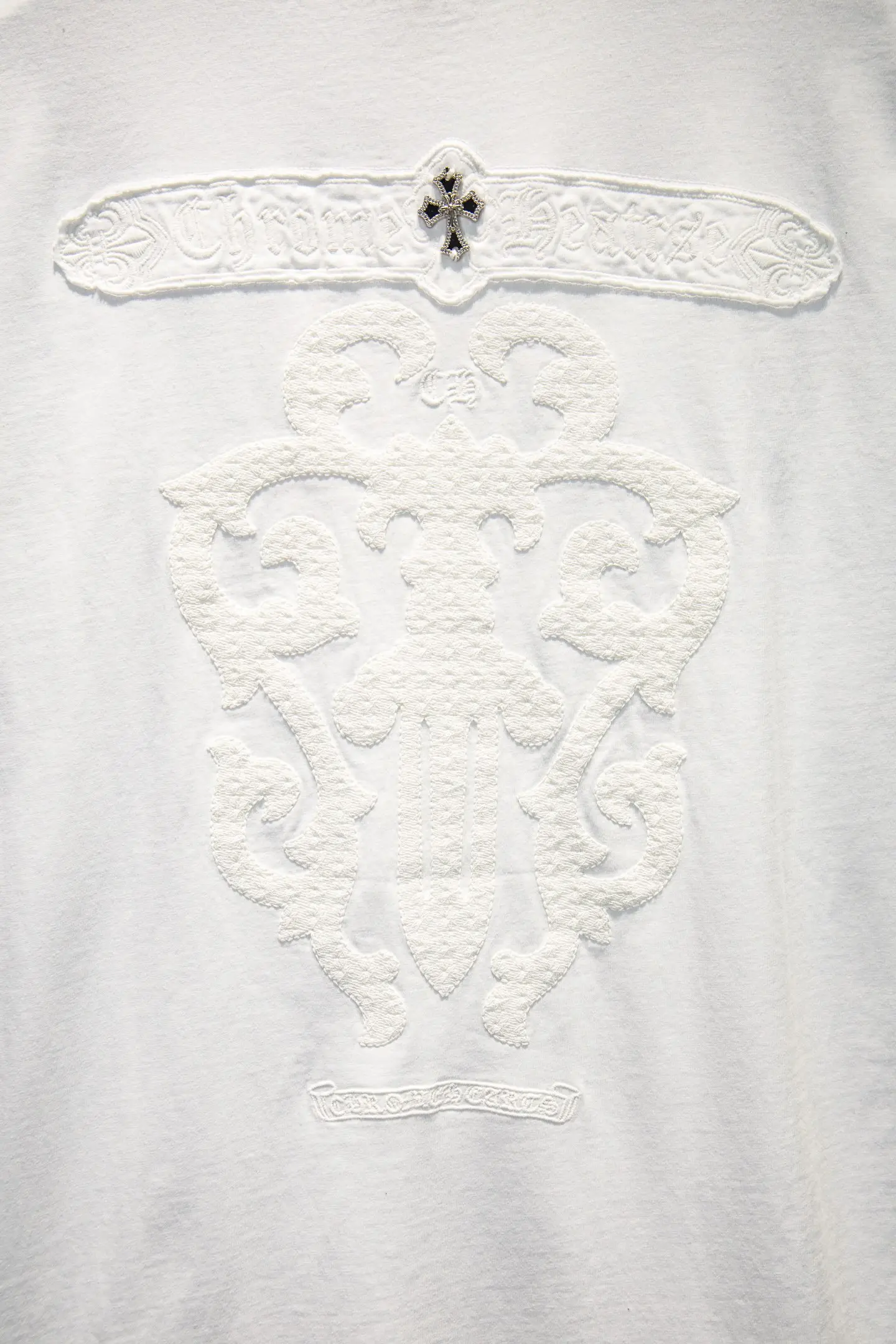 Distressed Embroidered Oversized T-Shirt D14514961 — view 5