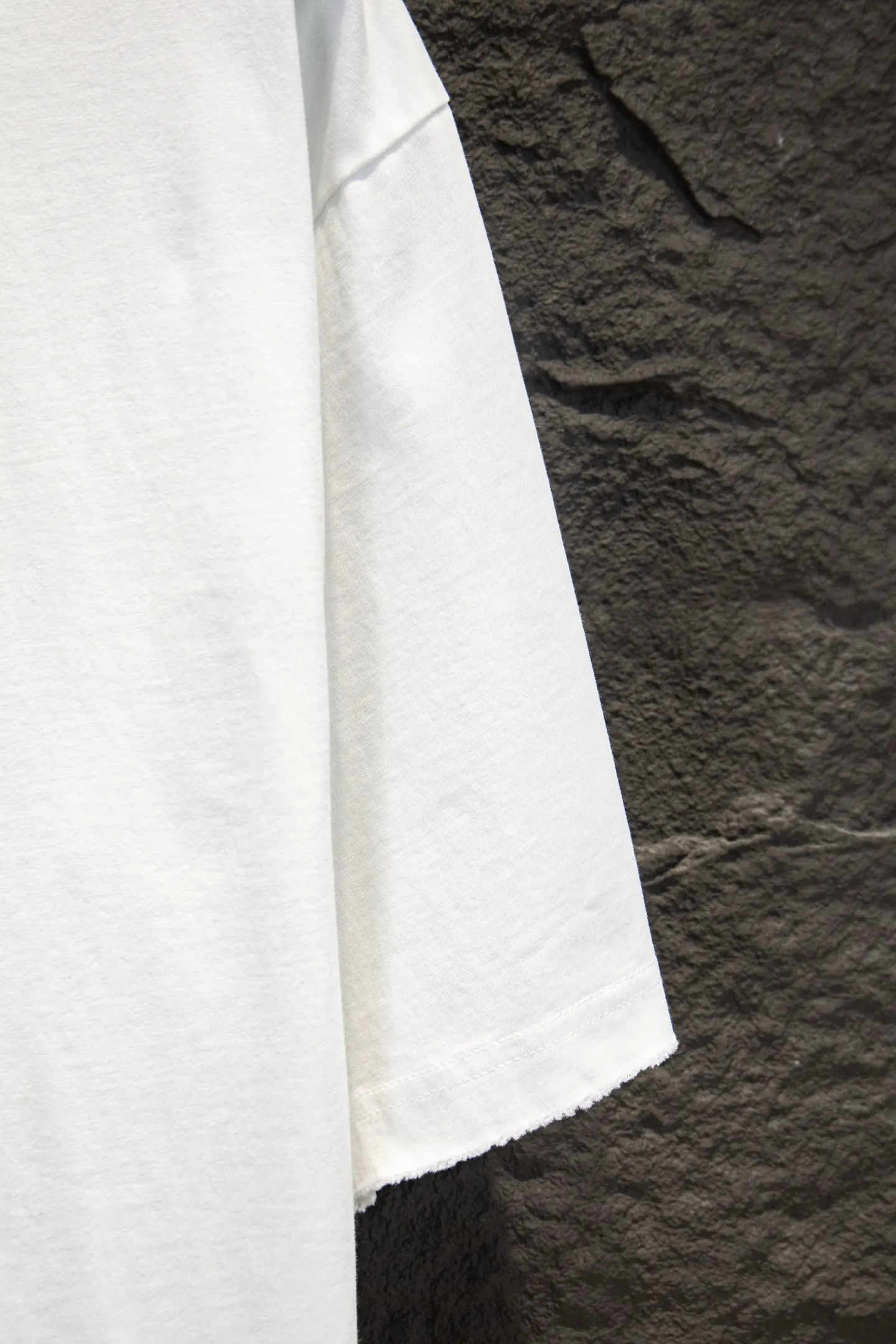Distressed Embroidered Oversized T-Shirt D14514961 — view 6