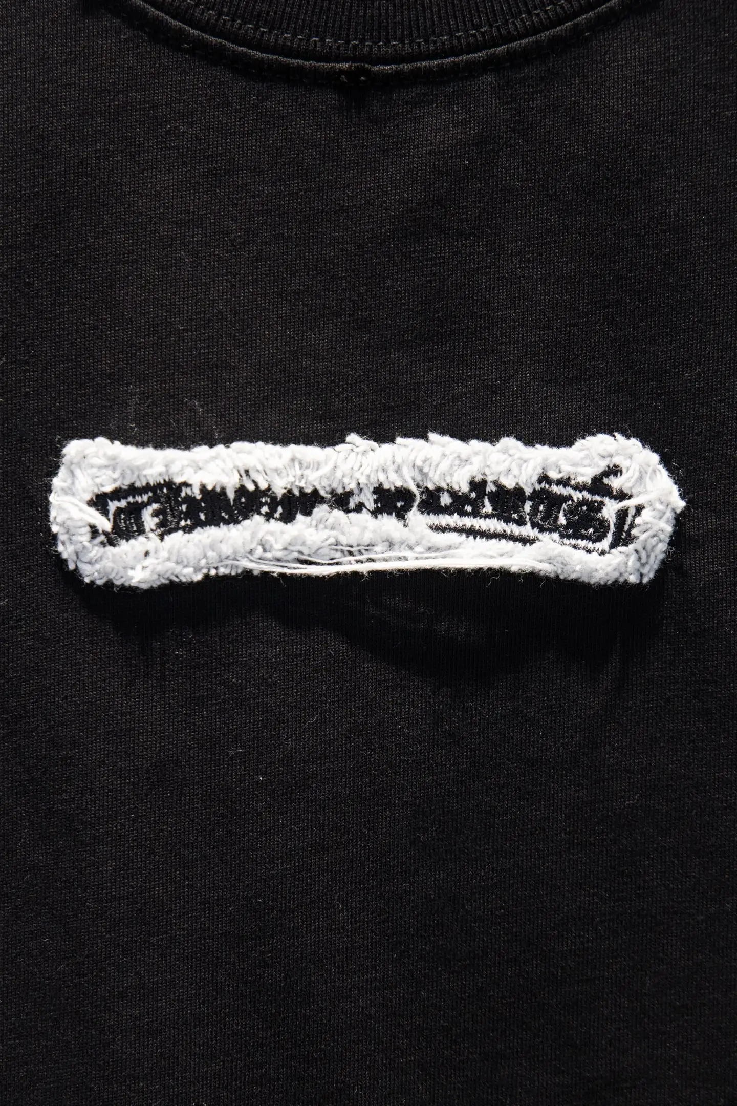 Distressed Embroidered Oversized T-Shirt D13514959 — view 4