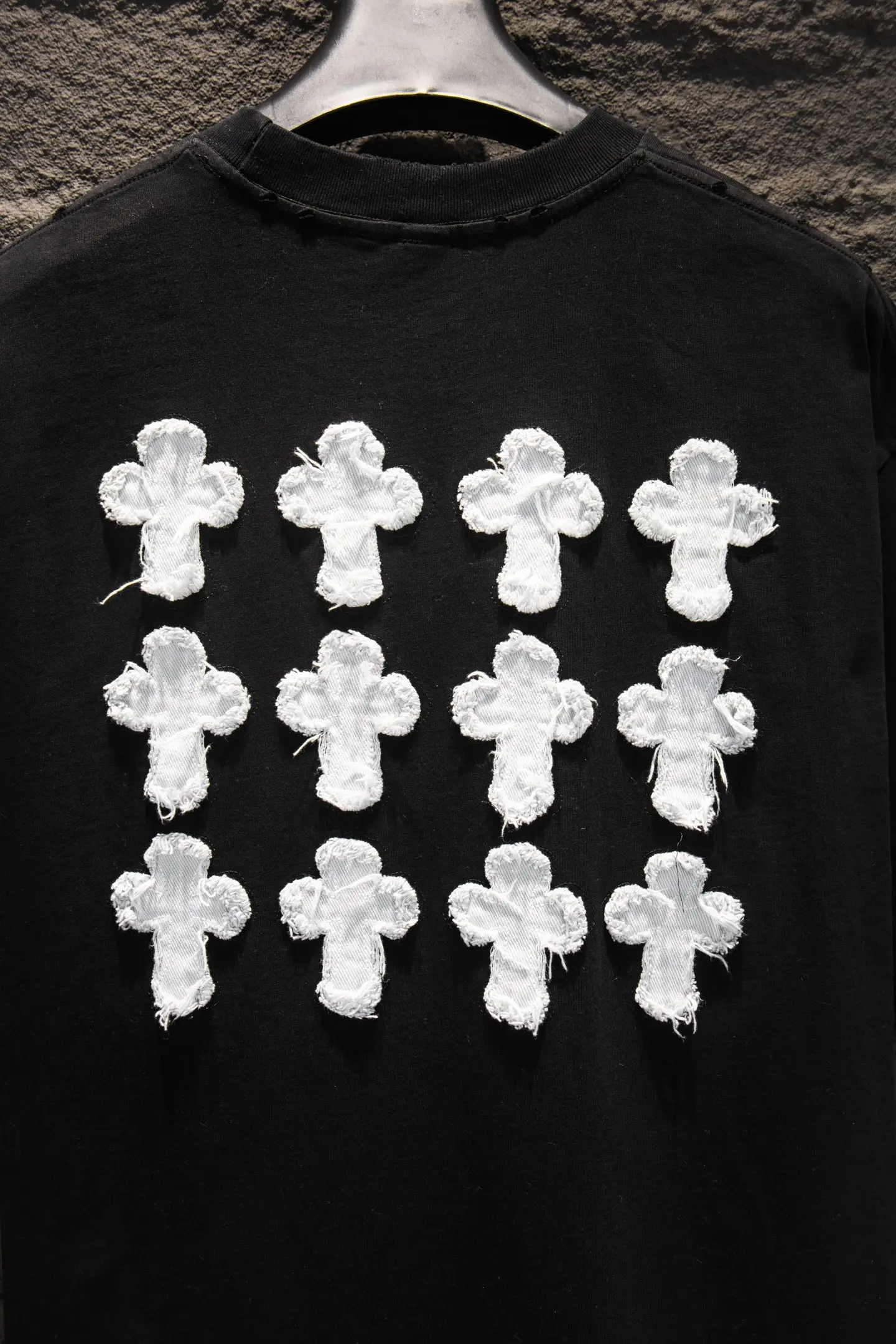 Distressed Embroidered Oversized T-Shirt D13514959 — view 5